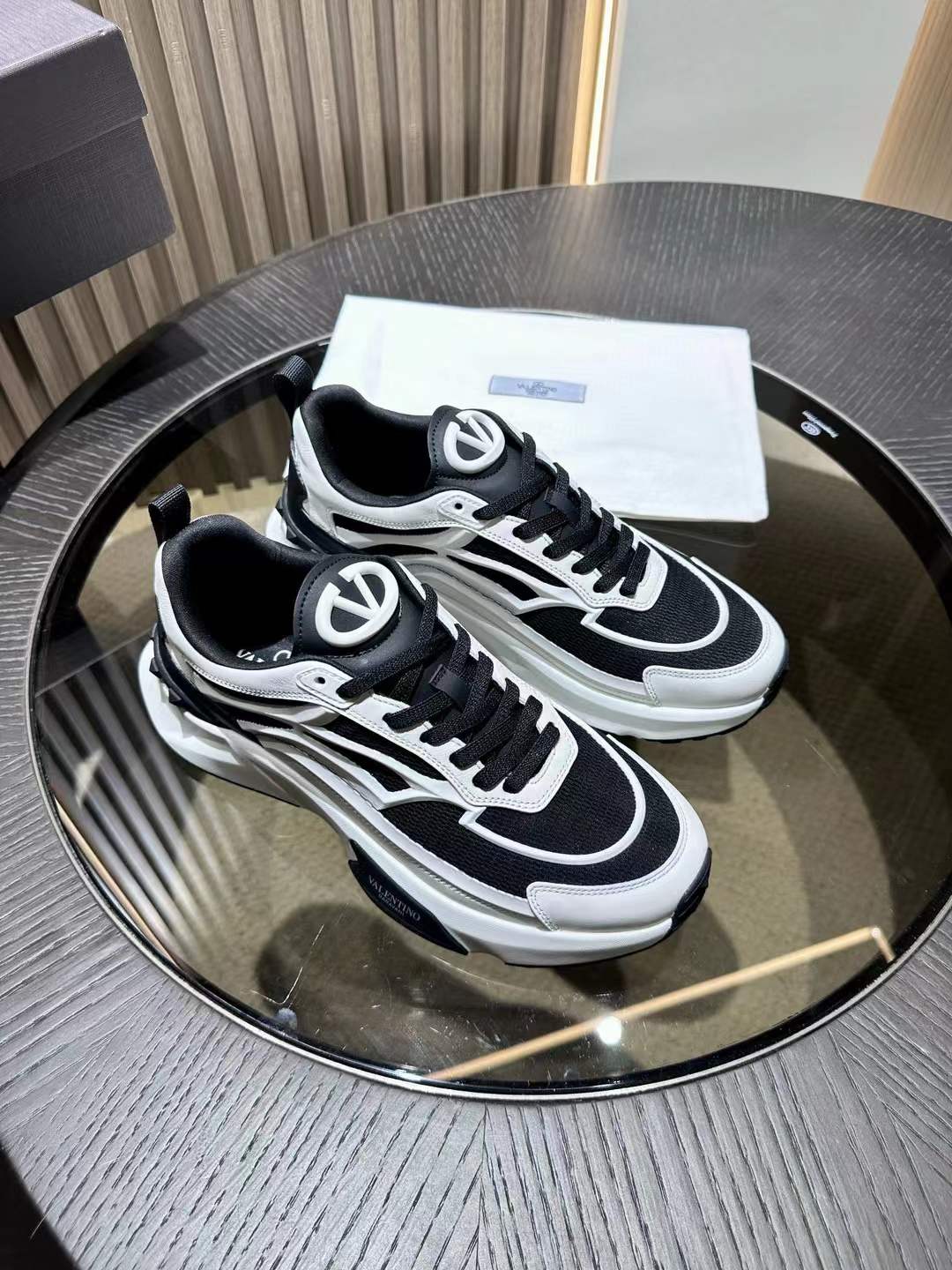 Valentino Garavani Leather Sneaker
