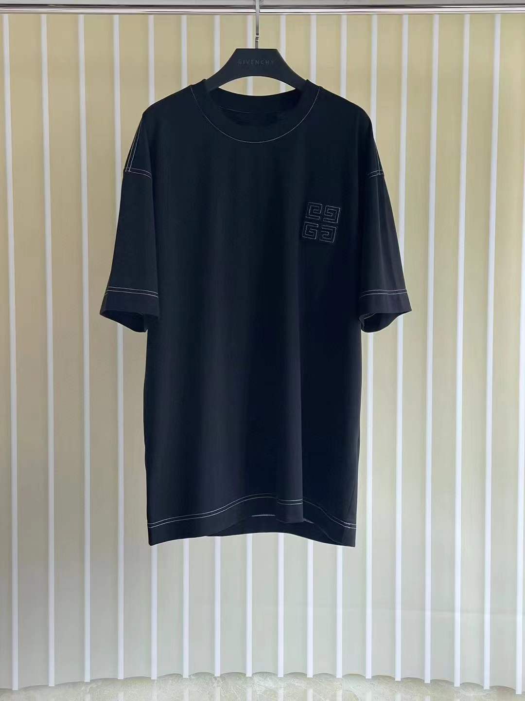 Givenchy 4G T-Shirt Black
