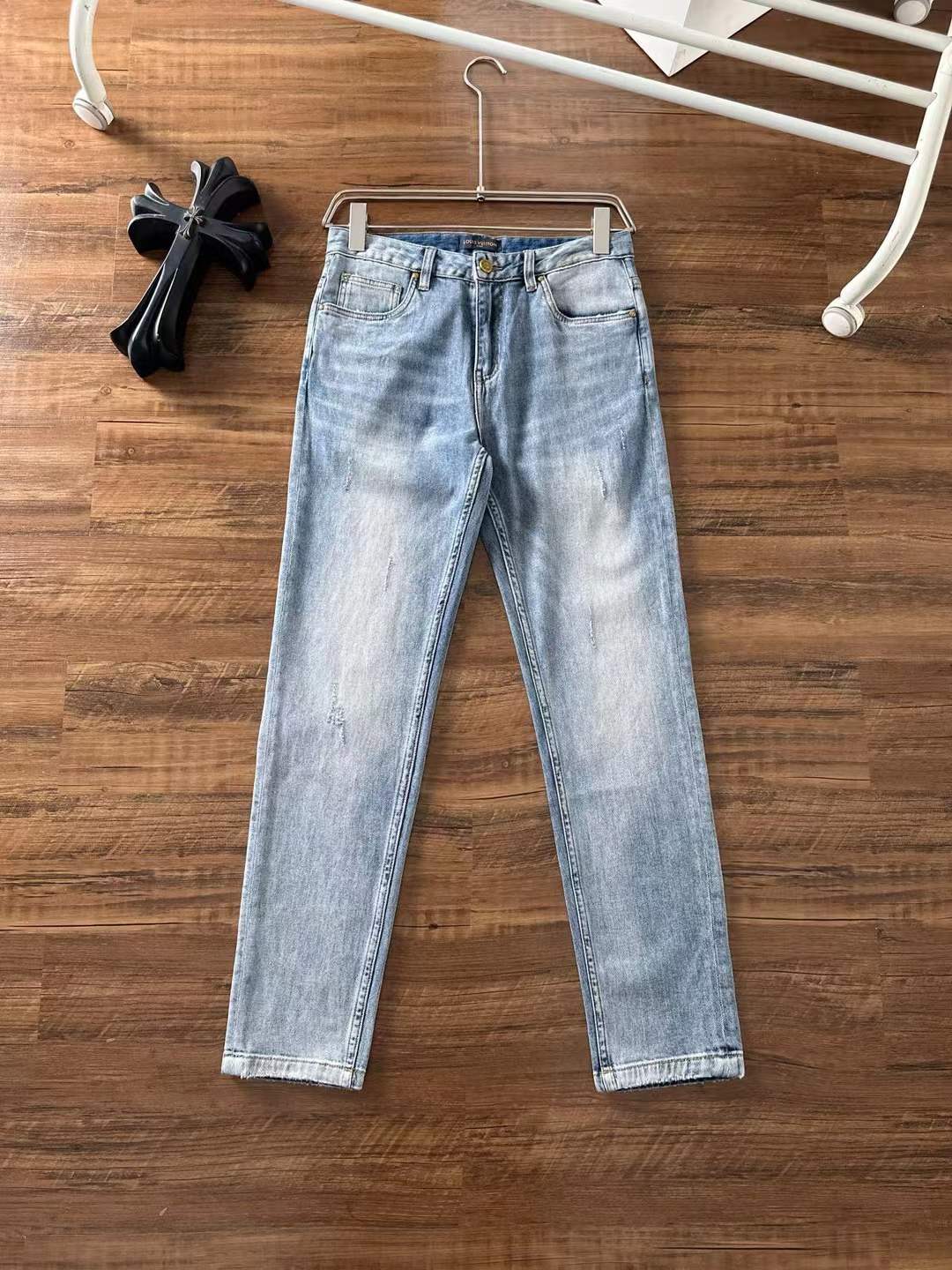 LV Men Washed Slim Fit Jeans