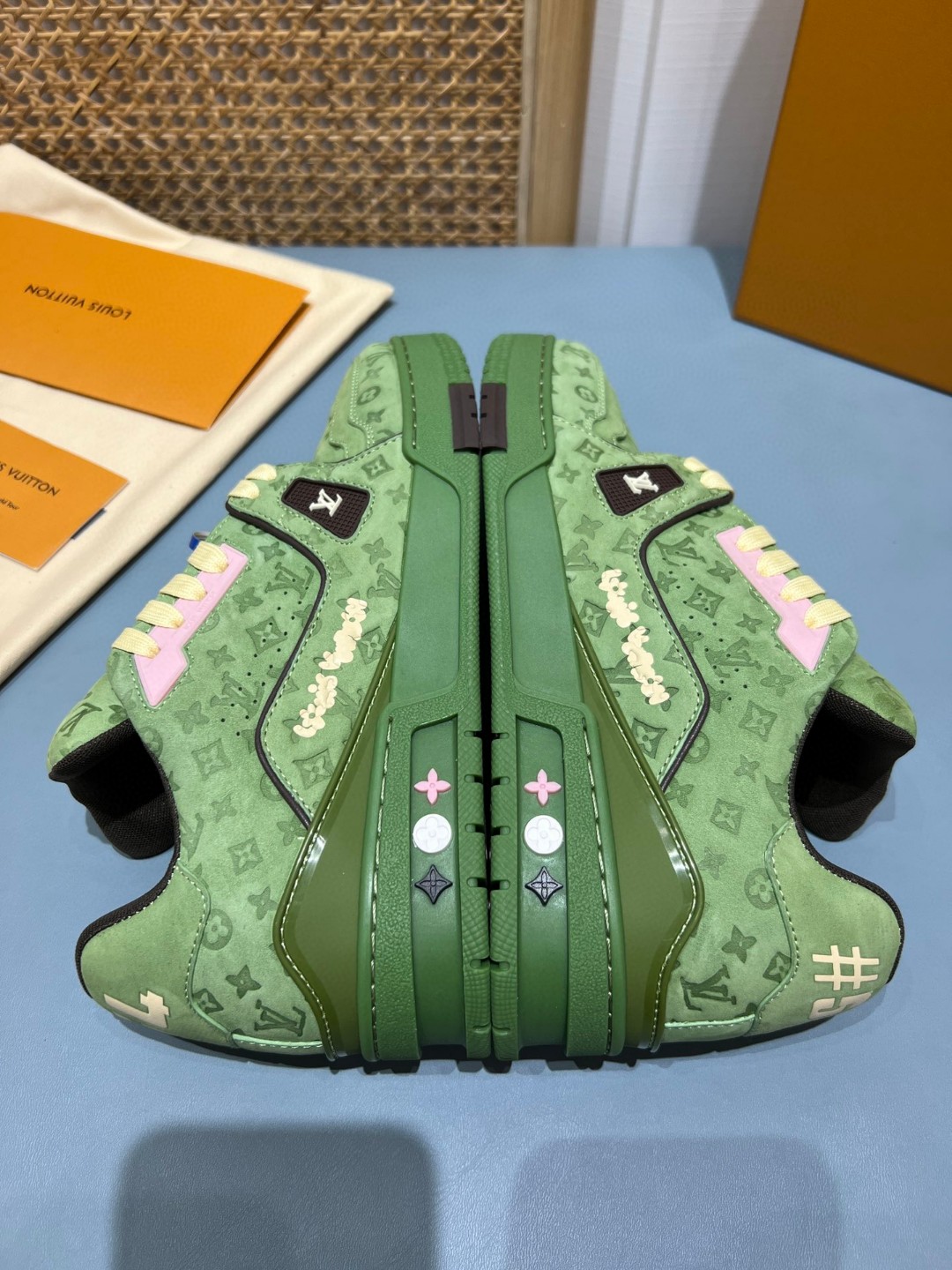 product-thumbnail