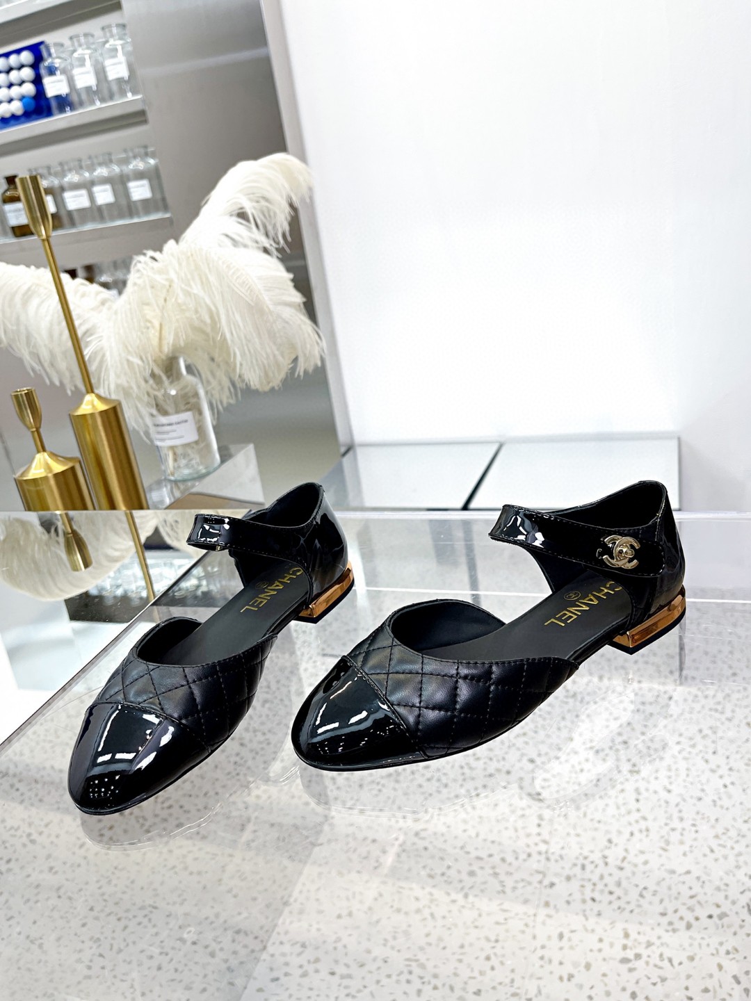 Chanel Mary Janes leather ballet flats Black