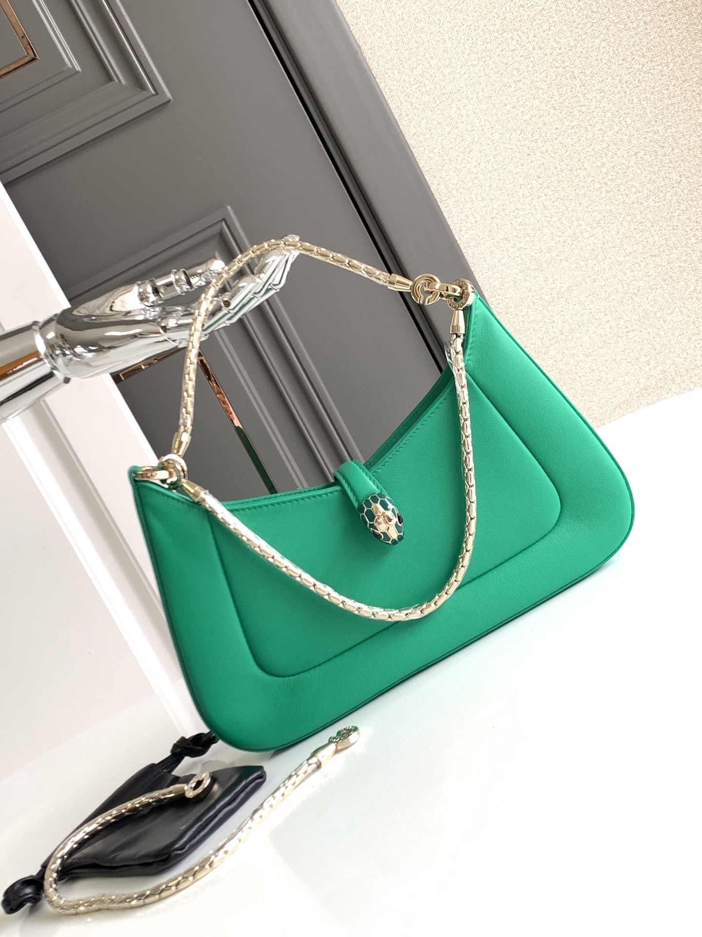 Bvlgari Serpenti Baia Shoulder Bag green