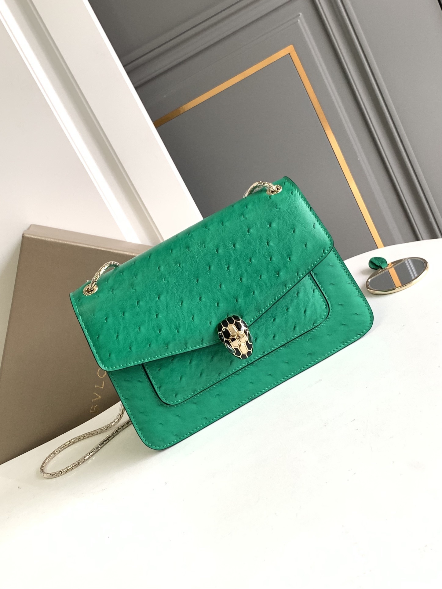 Bvlgari serpenti forever shoulder bag green