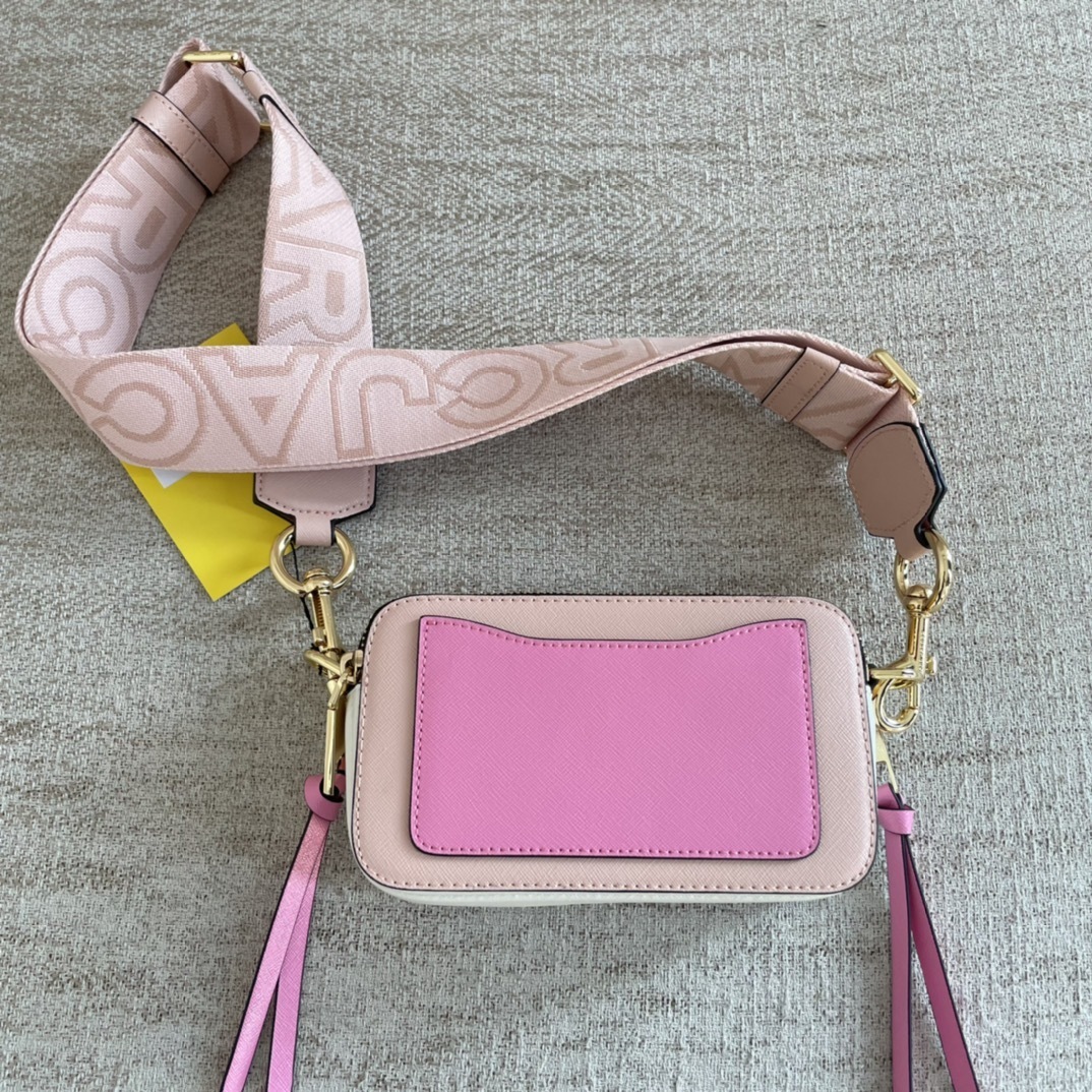 Marc Jacobs Cross Body Handbag