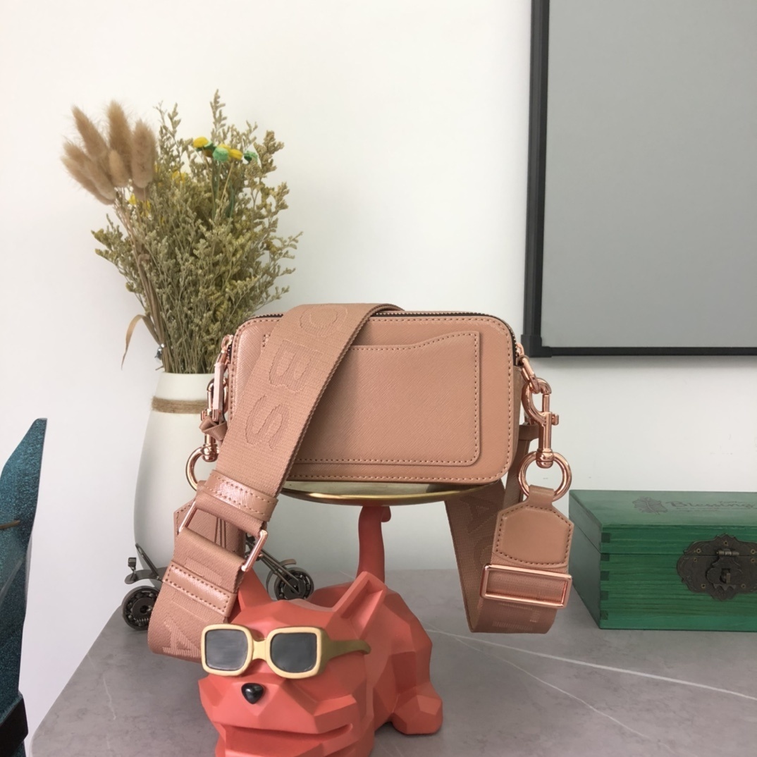 Marc Jacobs Snapshot Small Camera Bag
