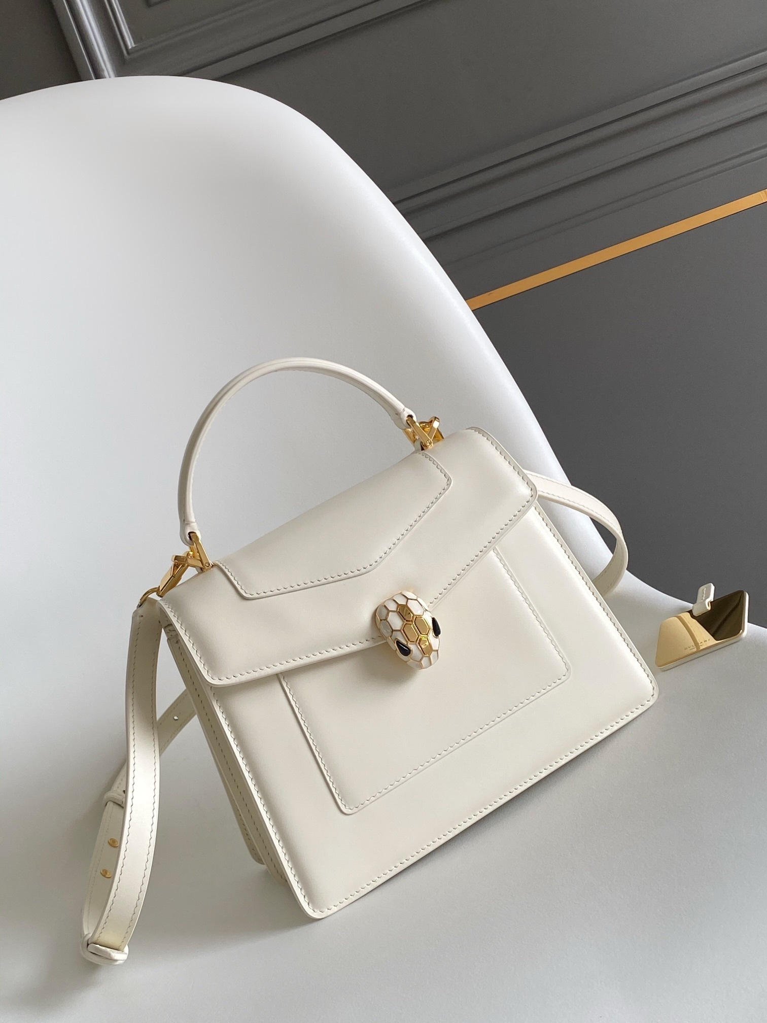 Bvlgari Women's Luxury Green Bags