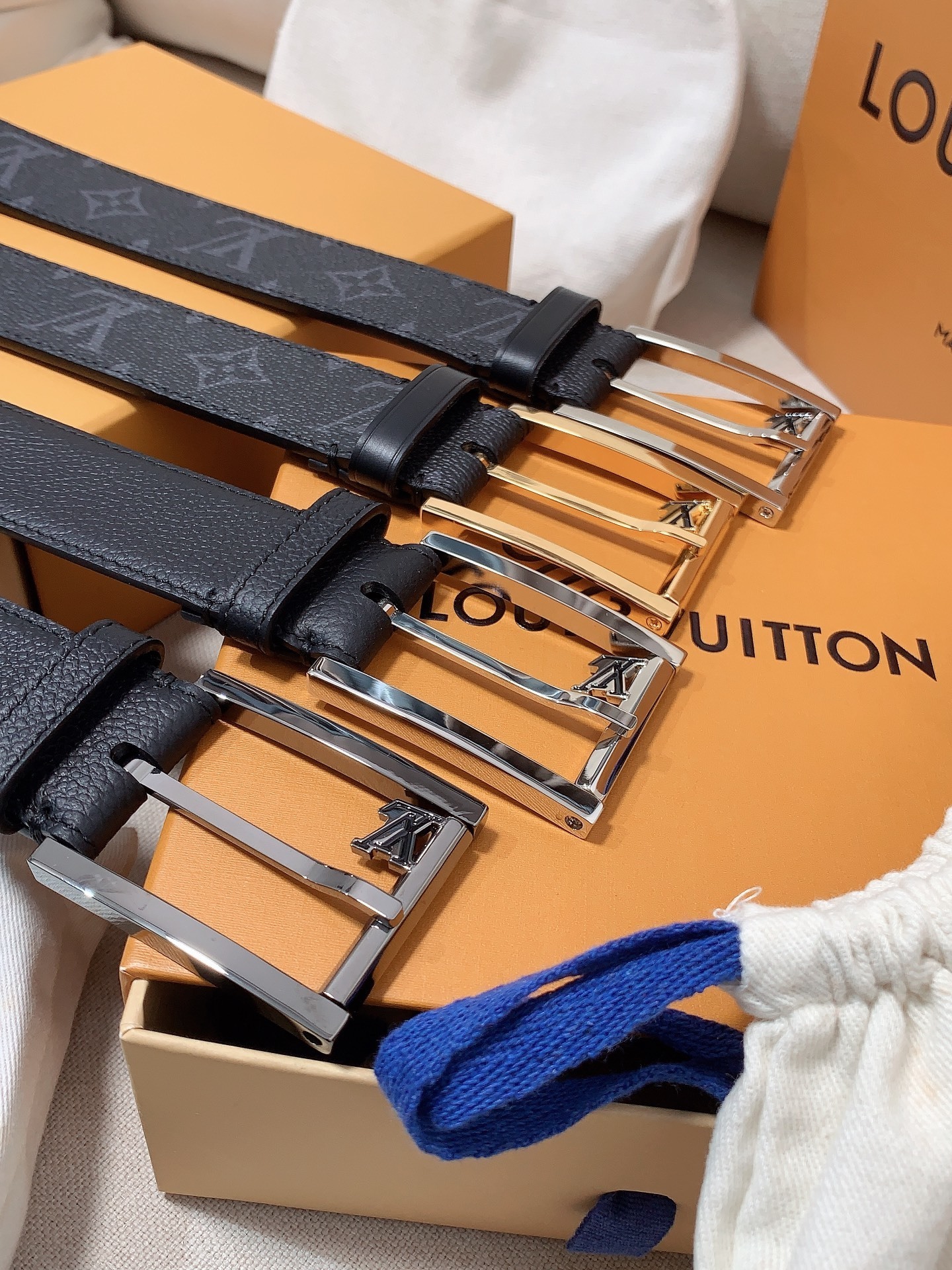 LV Women Casual Leather Belts