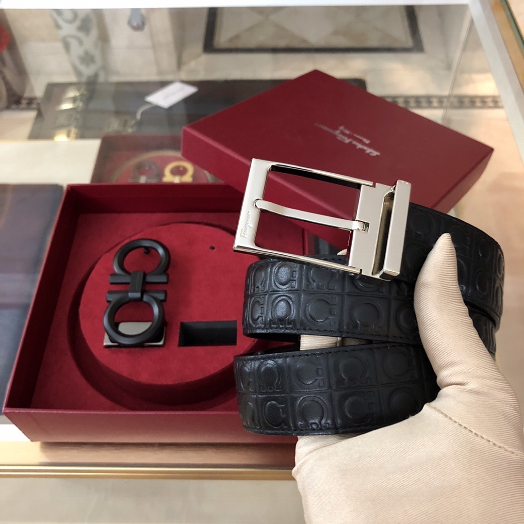 Ferragamo Gancini Pattern Black Leather Belt