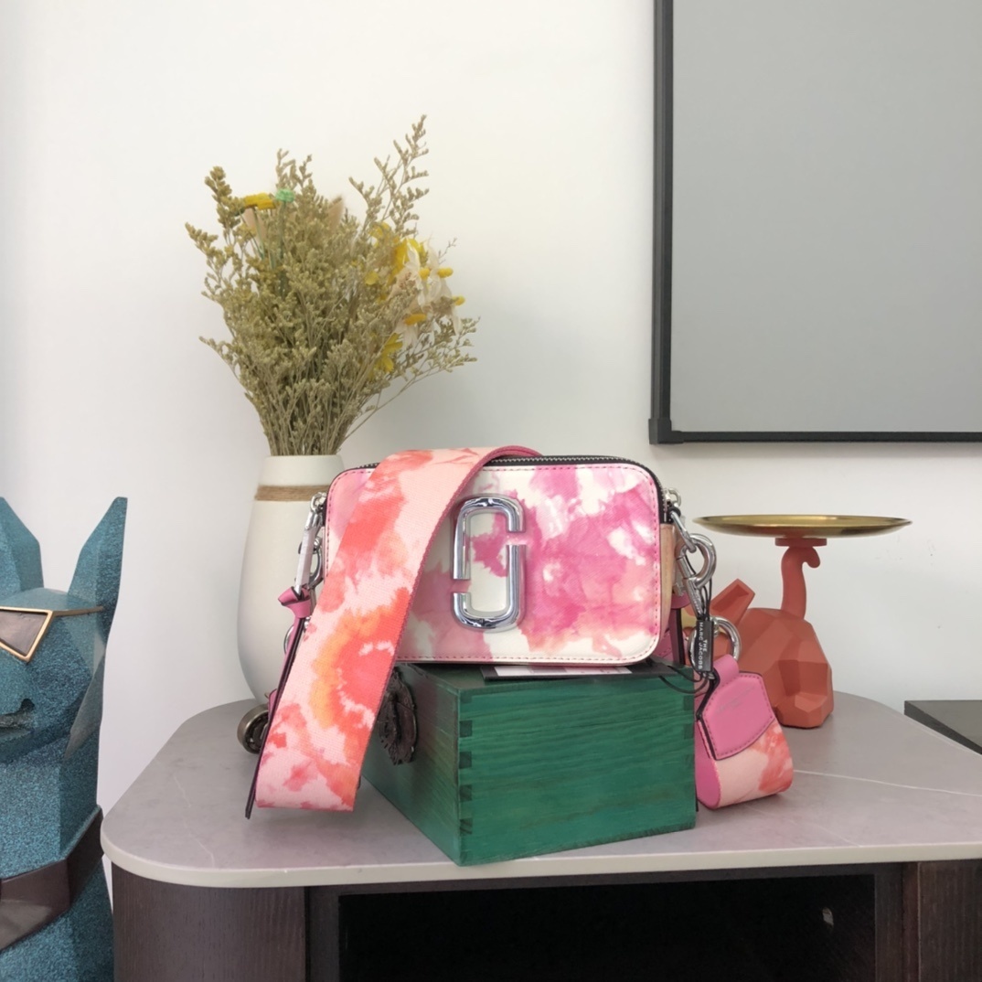 Marc Jacobs The Crossbody Bag