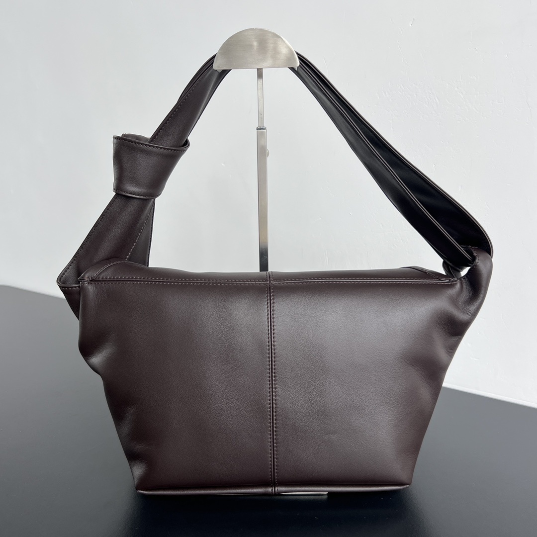 Bottega Veneta Sawyer Taurillon Leather Hobo Bag