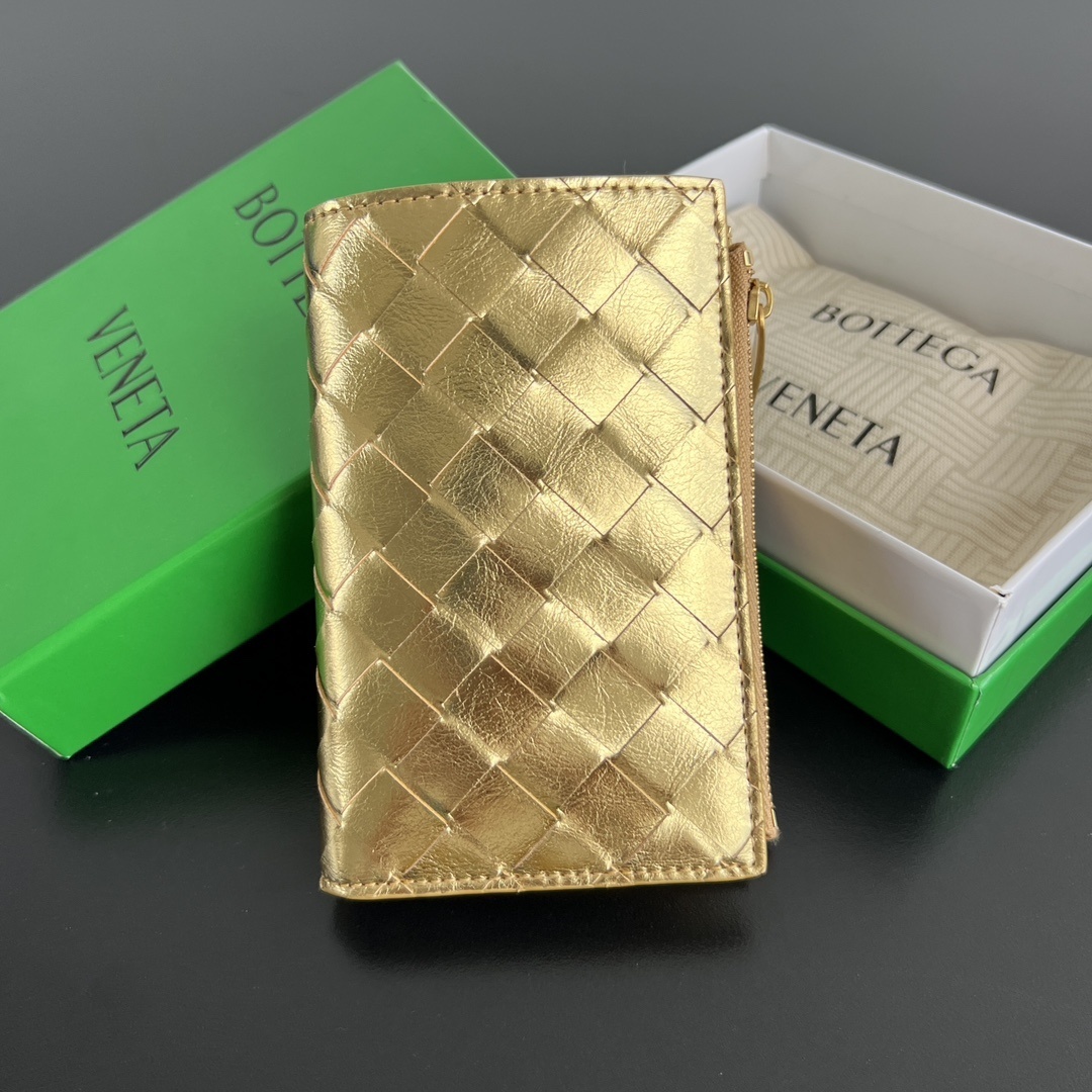 Bottega Veneta Gold Bi-fold Zip Wallet in Metallic Intrecciato Leather for Women