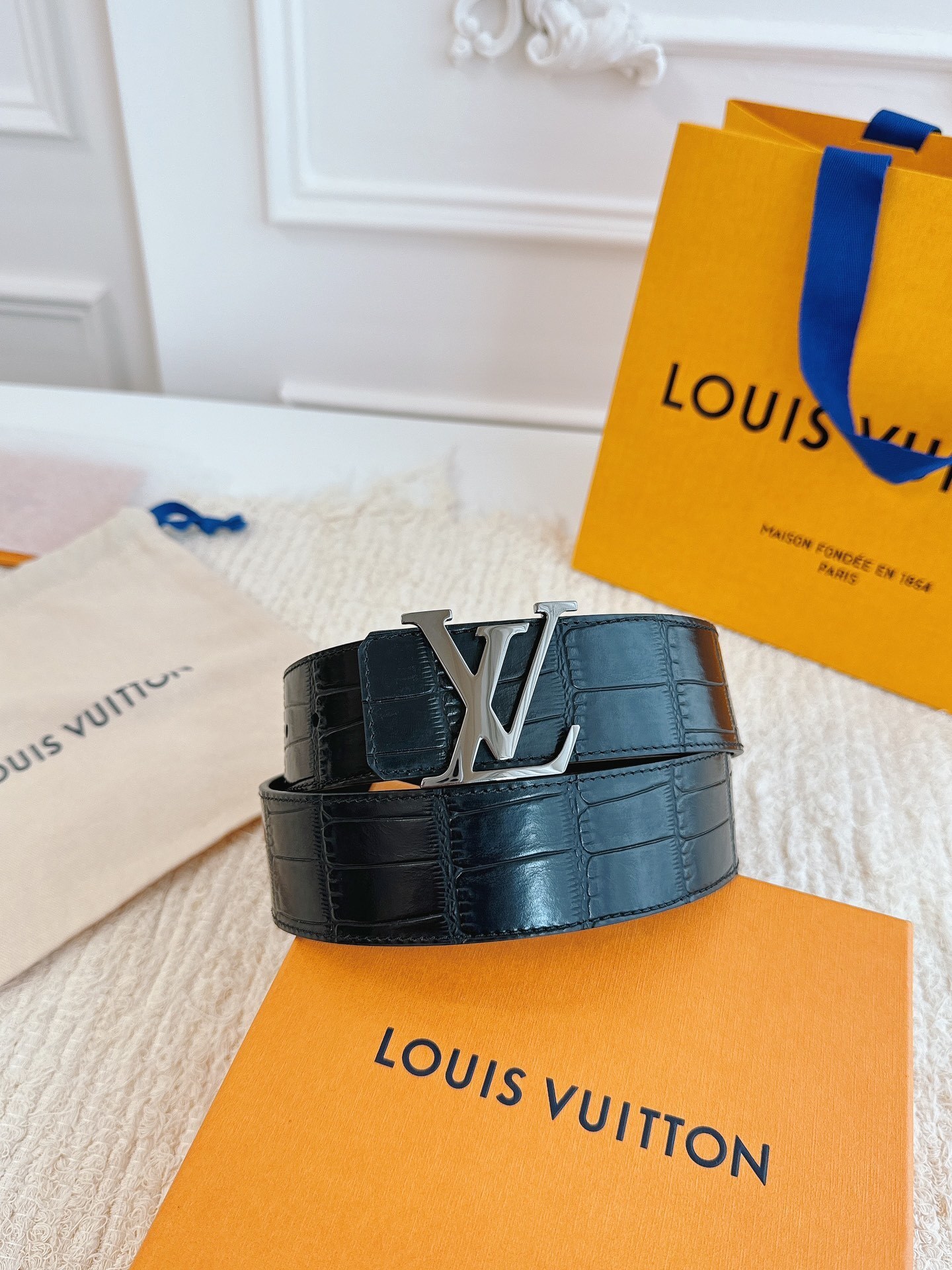 LV Heritage 35mm Reversible Belt