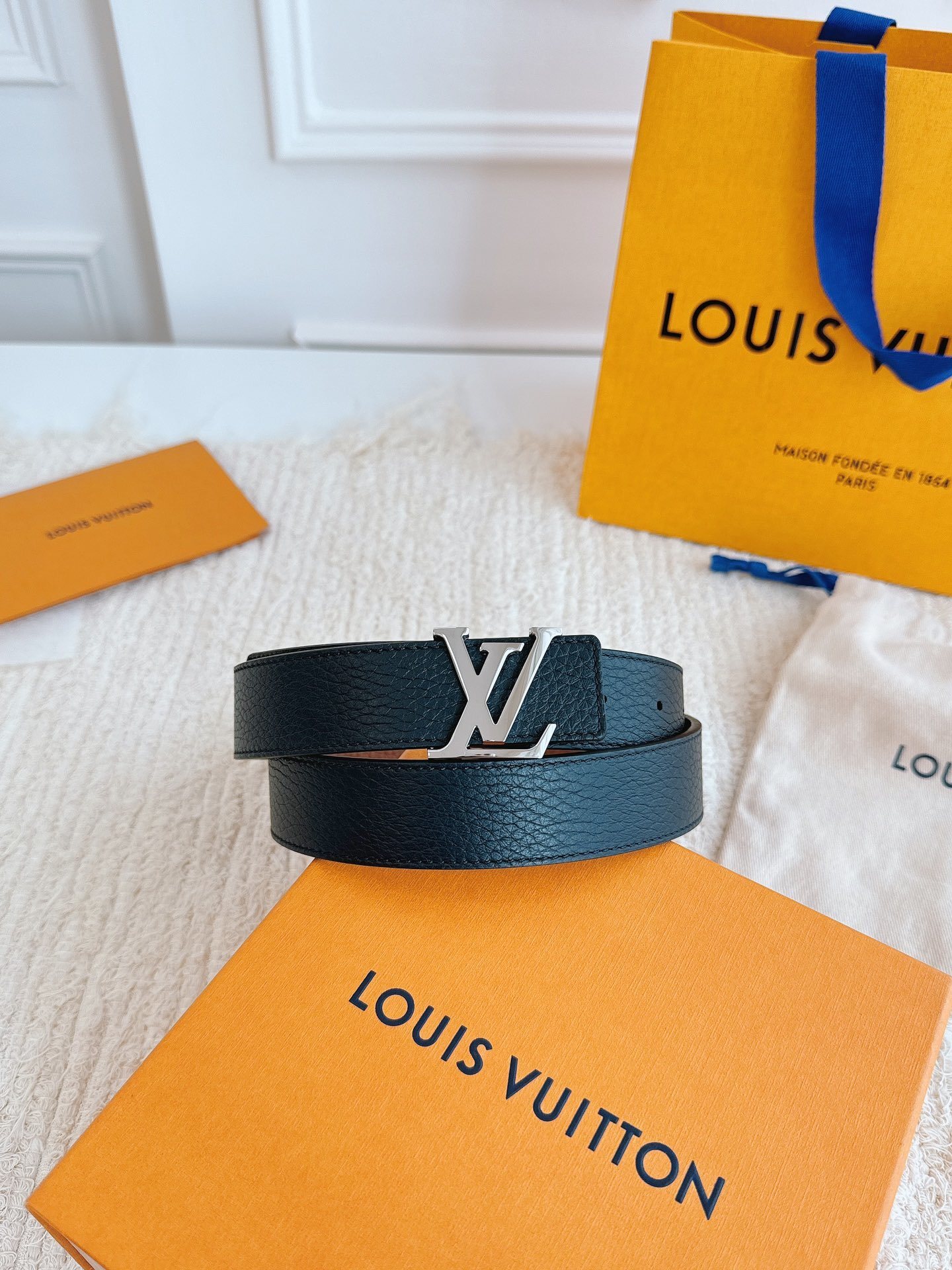 LV Heritage Reversible Belt Black 35mm