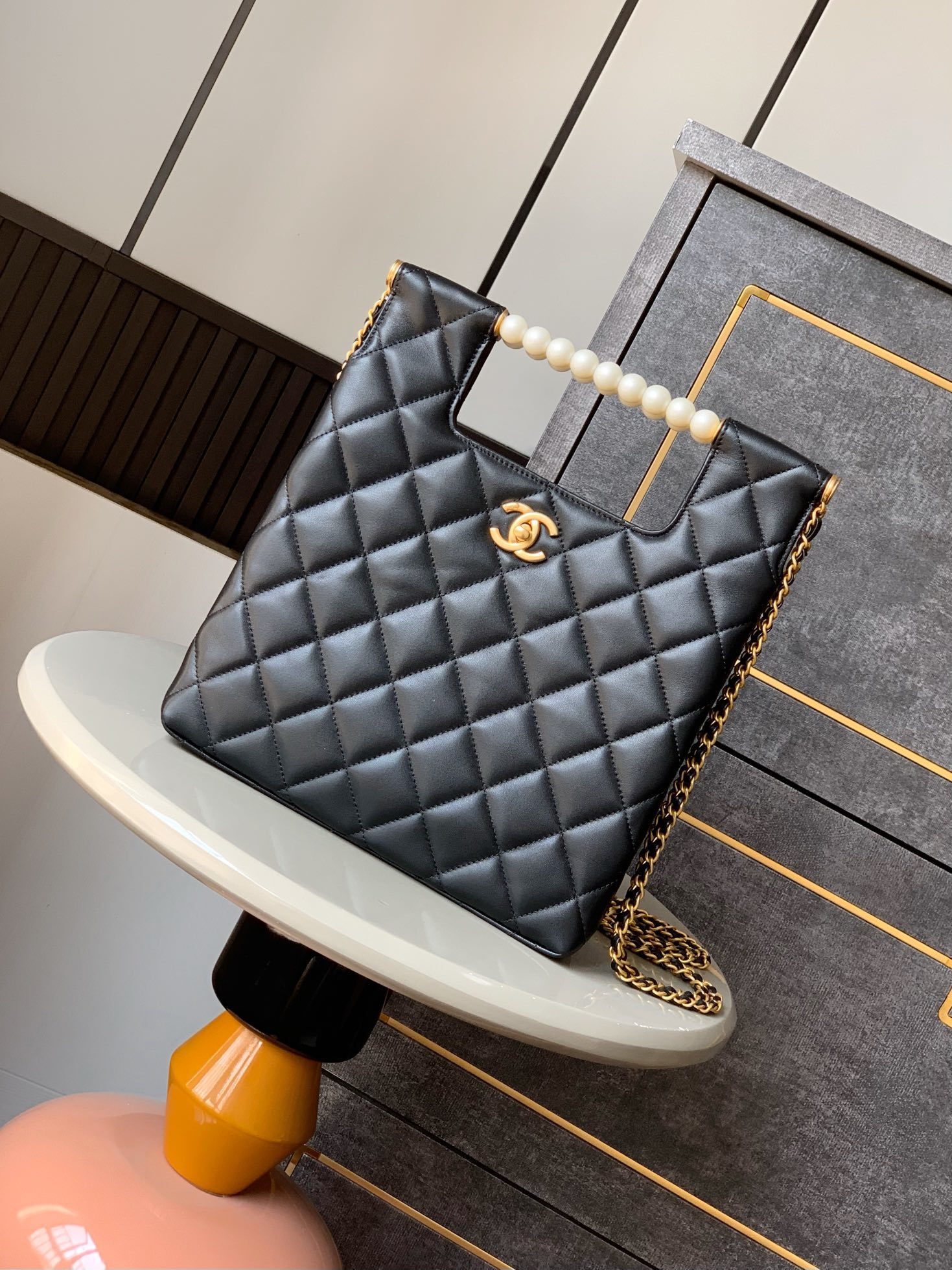 Chanel Classic Tote Bag Black