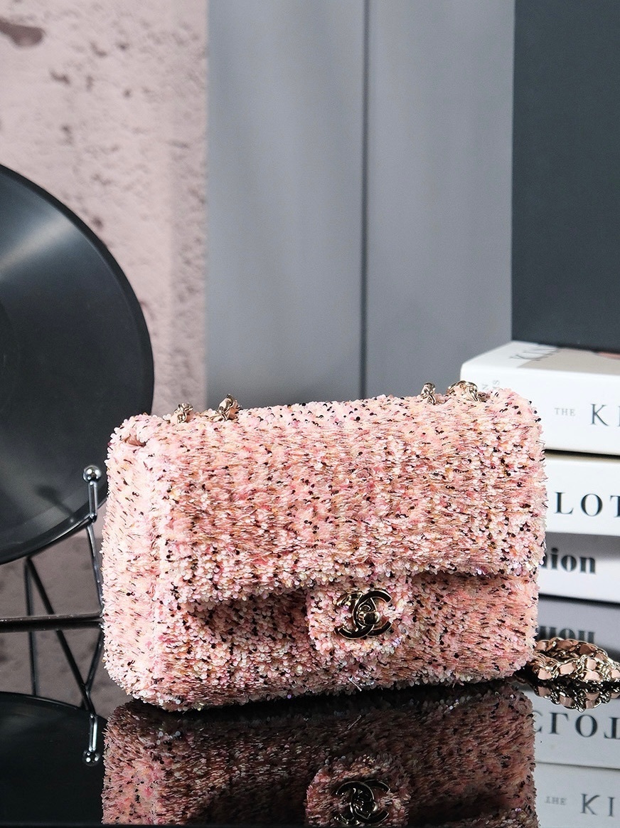 Channel Handbag Pink