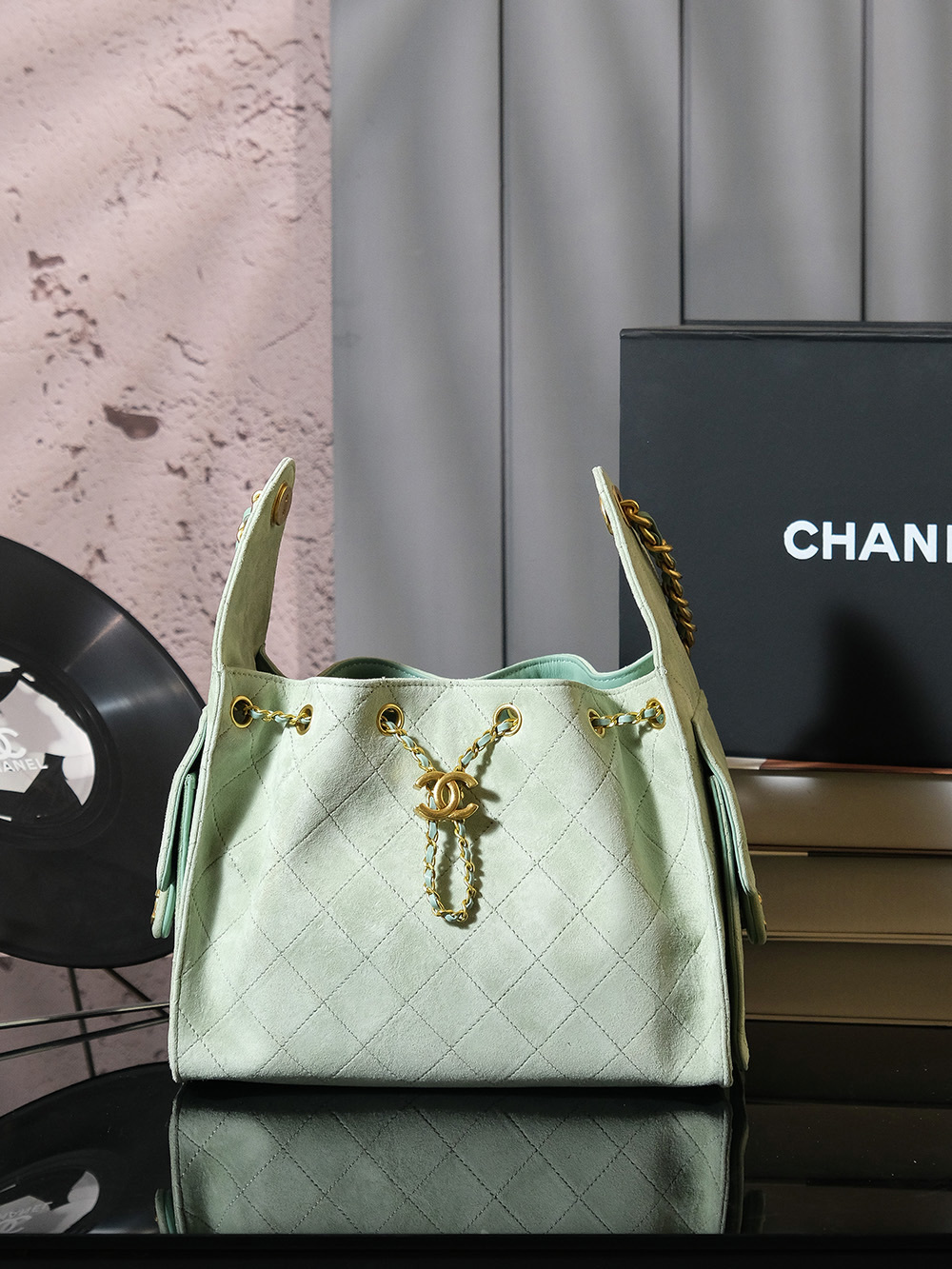 Chanel 25 small handbag Green