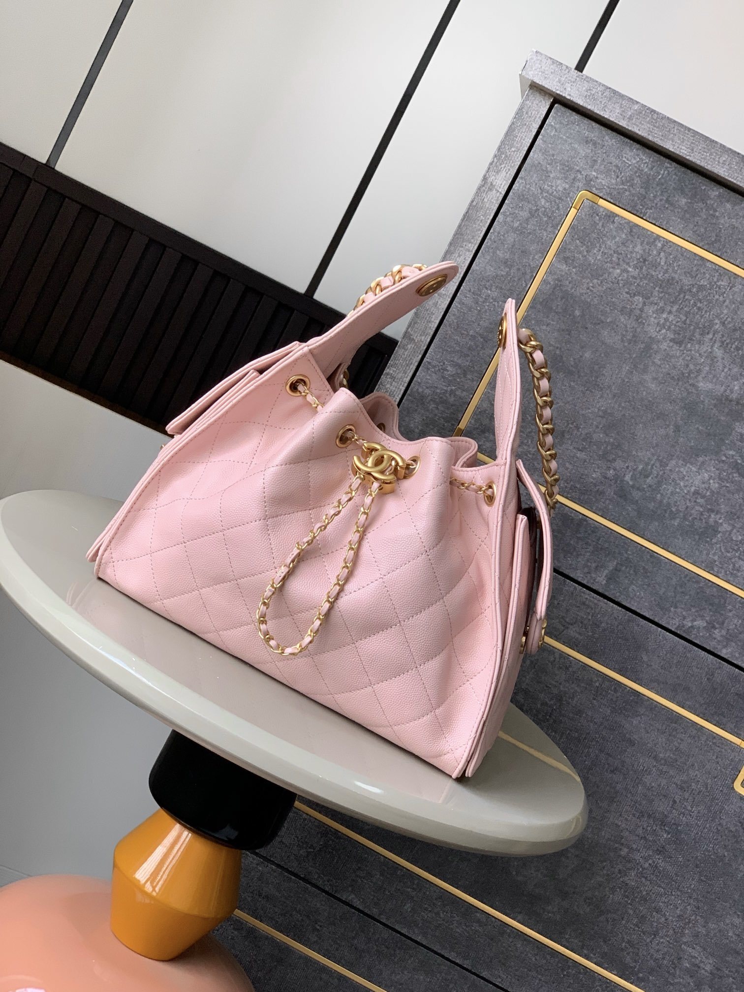 Chanel Classic Handbag pink