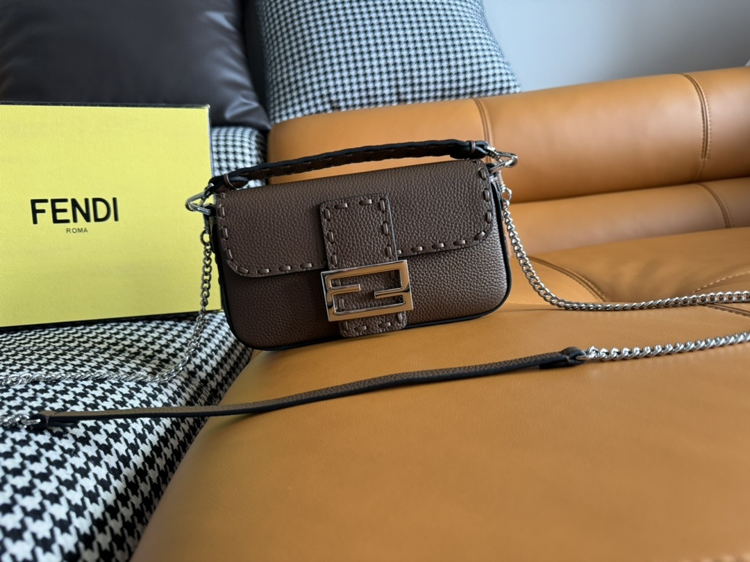 Fendi Baguette Mini Cuoio Romano leather Brown