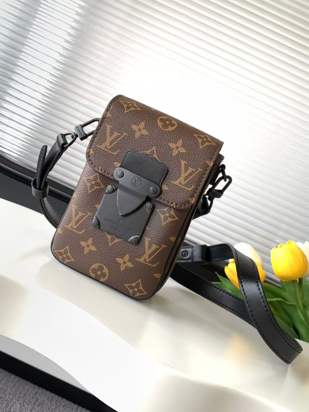 LV S-Lock Vertical Wearable Wallet