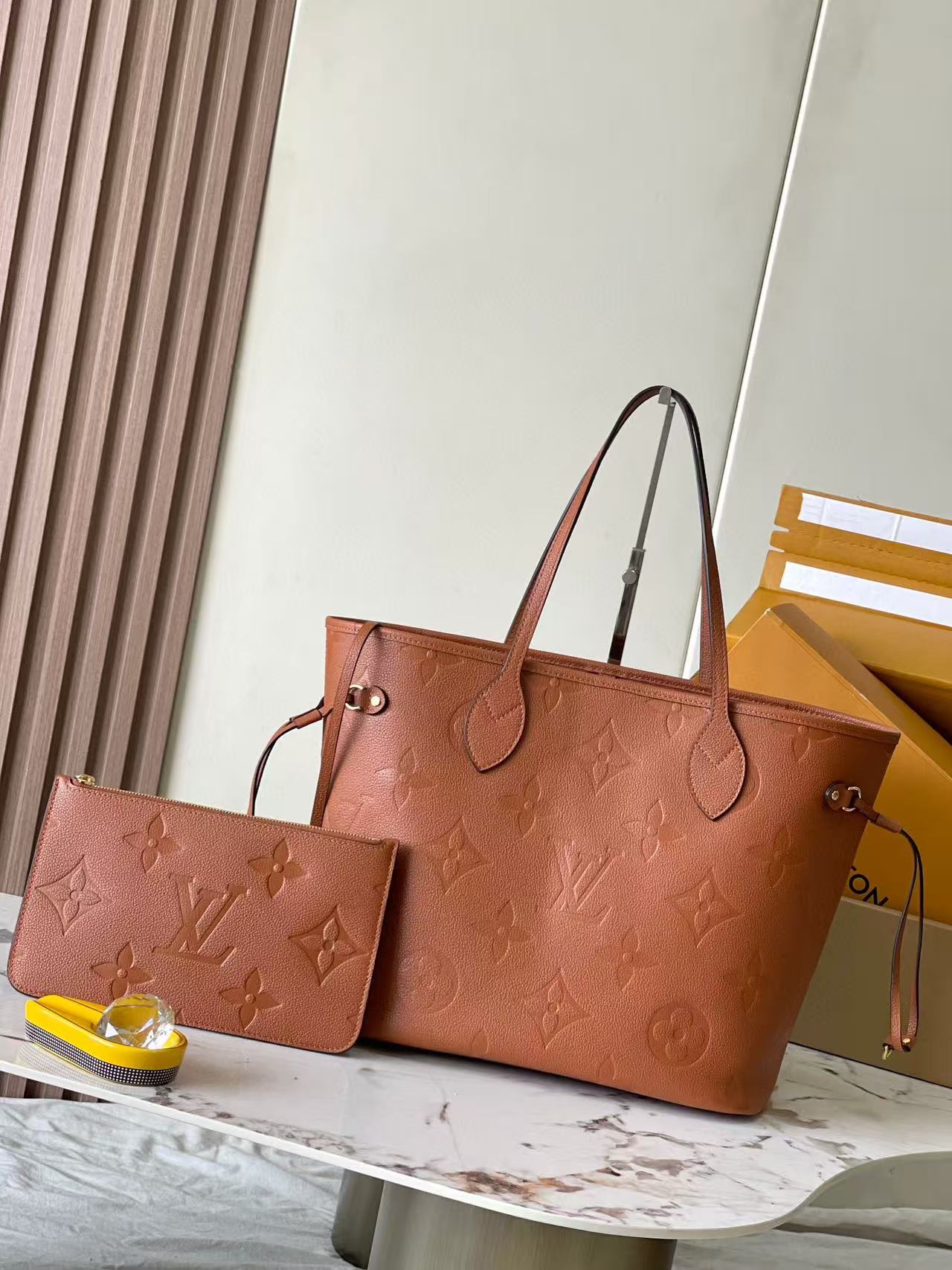 LV Women's bag Neverfull MM M13758