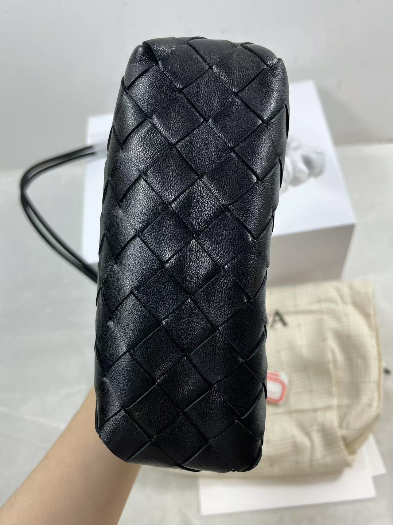 product-thumbnail
