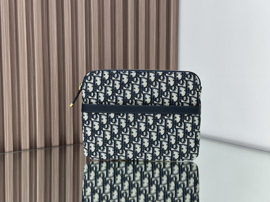 Christian Dior Travel Kit Pouch bag