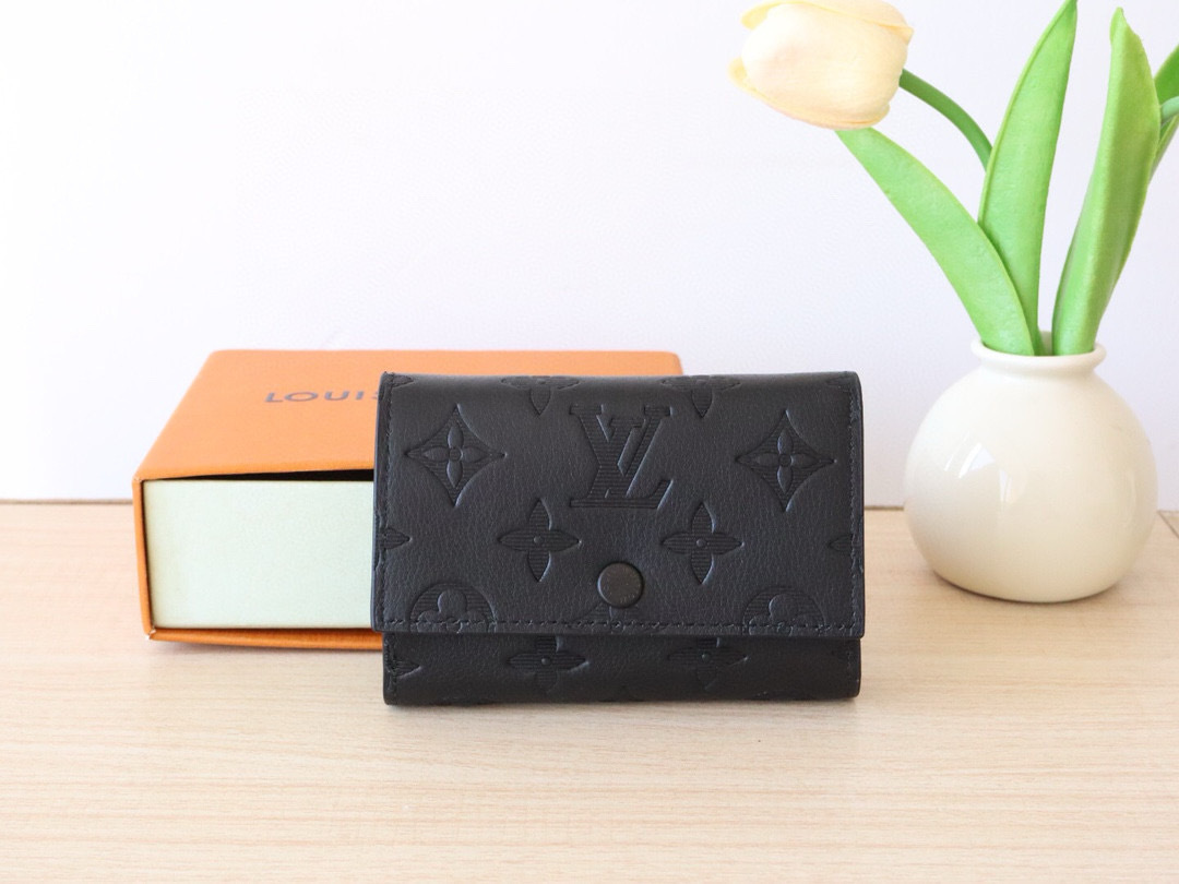 LV Victor Wallet