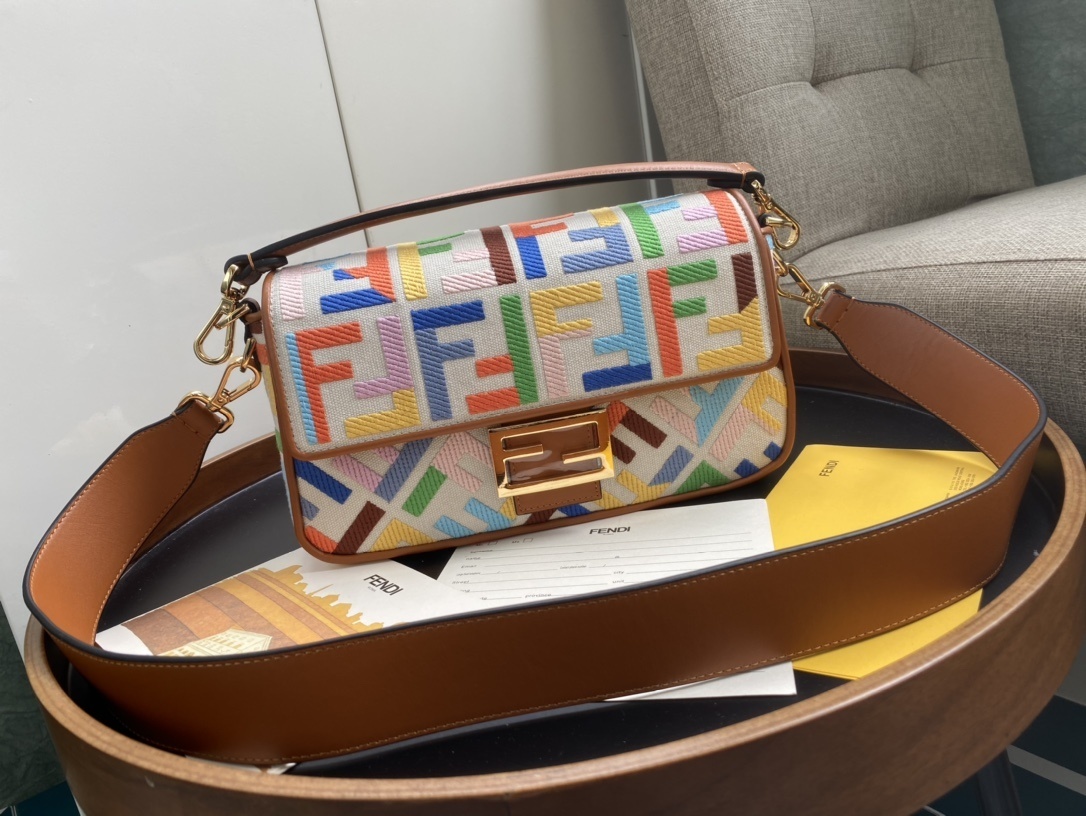 Fendi Baguette Fabric Multicolour Shoulder Bag
