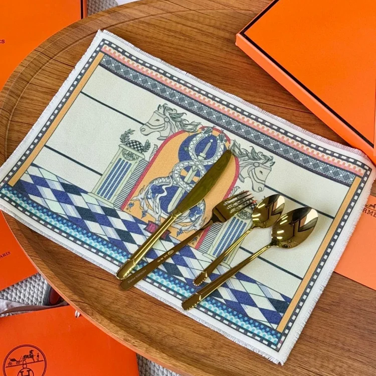 Hermes paper table mats, tableware gift boxes