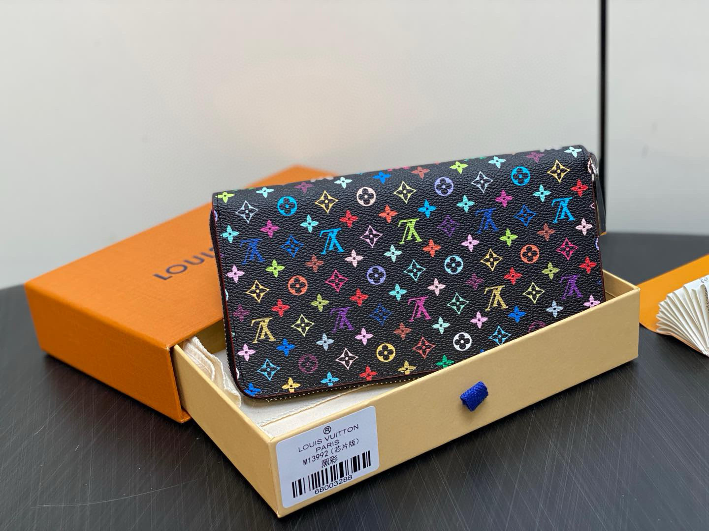 LV Sarah Wallet | Black