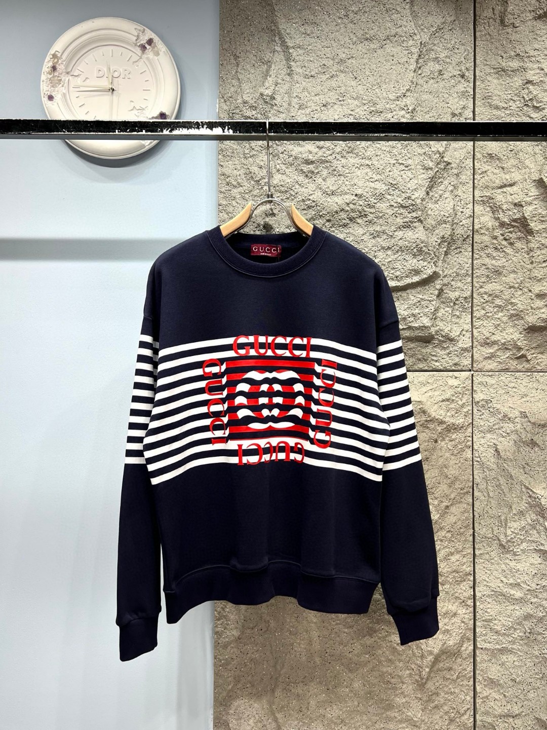 Gucci Printed Cotton Jersey Sweatshirt in navy with a striped Gucci interlocking G print size L