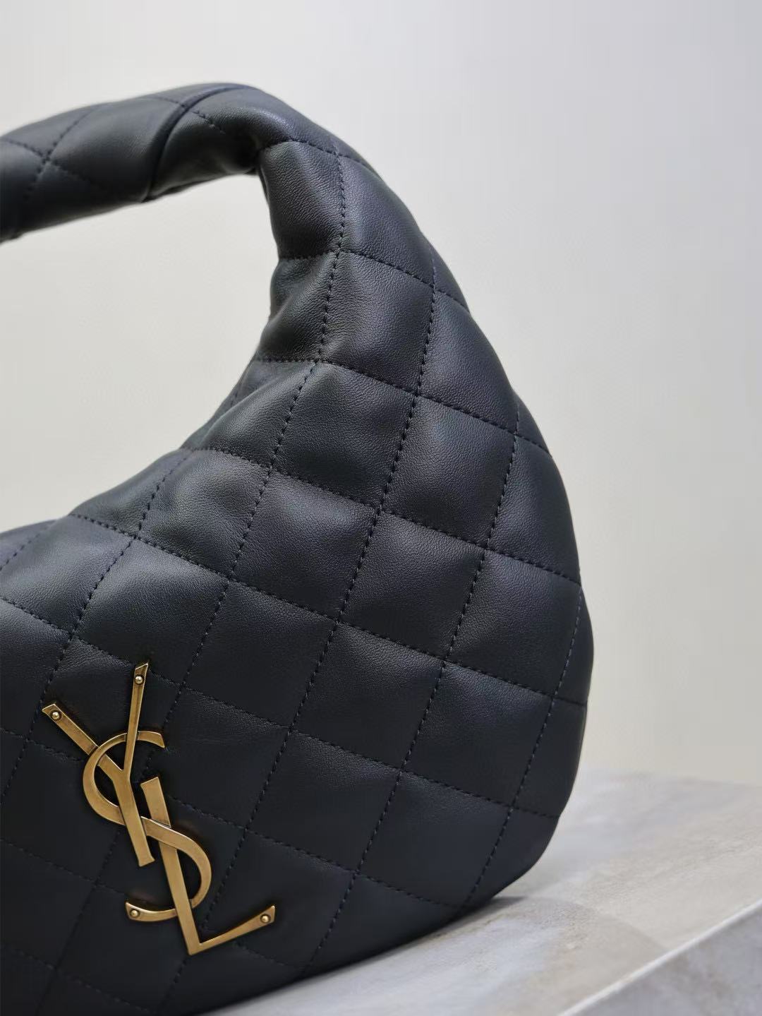 product-thumbnail