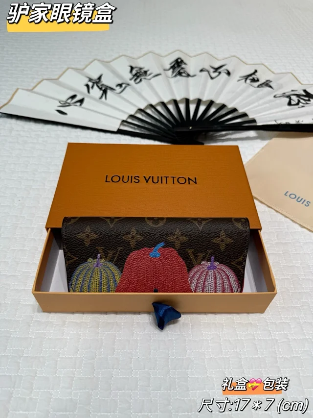 LV cowhide glasses case sunglasses Cases