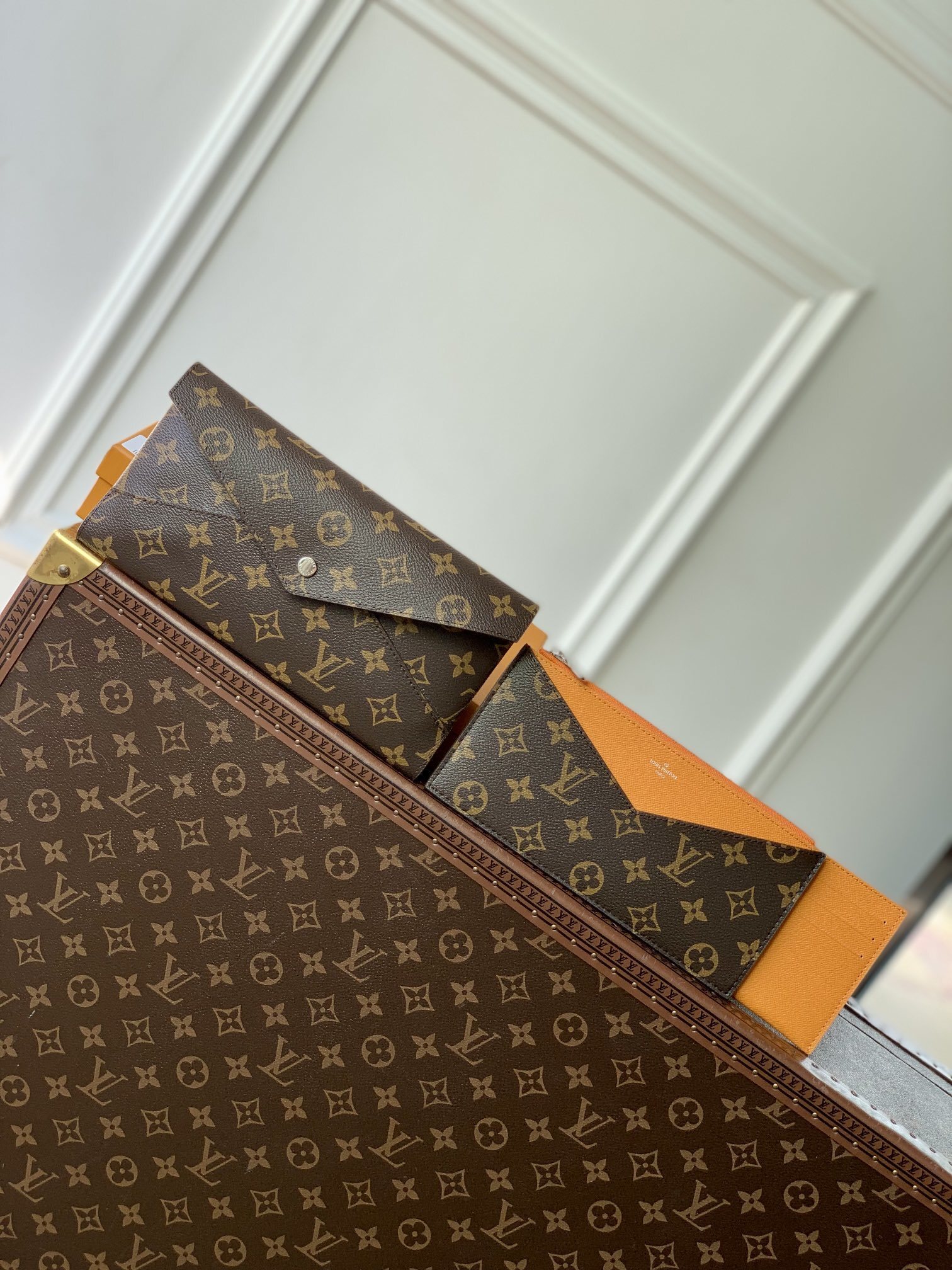 LV Aerogram Wallet
