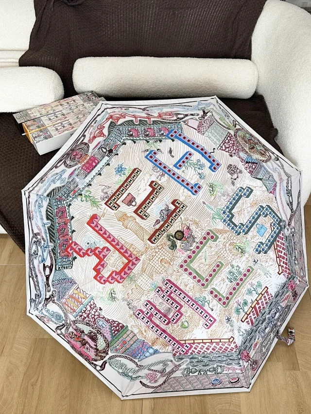 Hermes tri-fold automatic umbrella