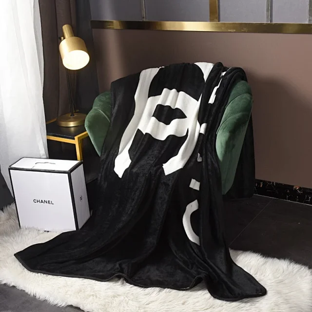 Chanel classic style of the blanket