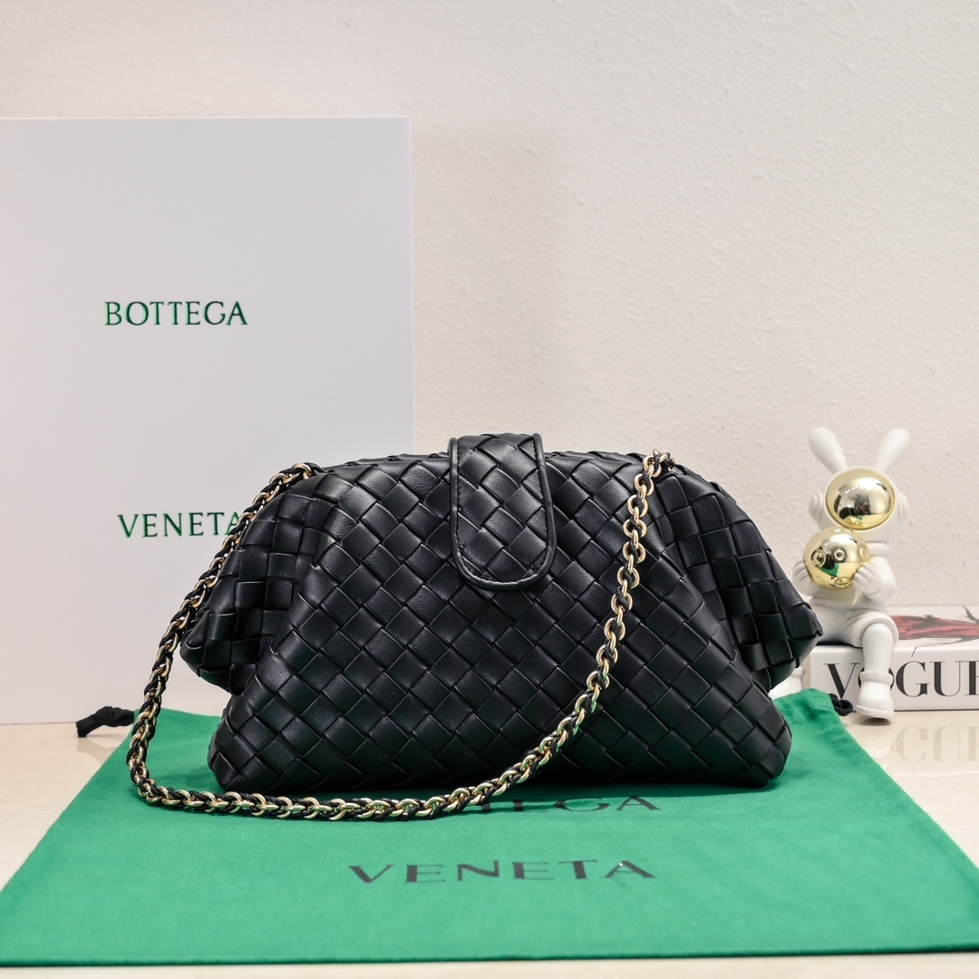 Bottega Veneta Small Lauren 1980 clutch Black
