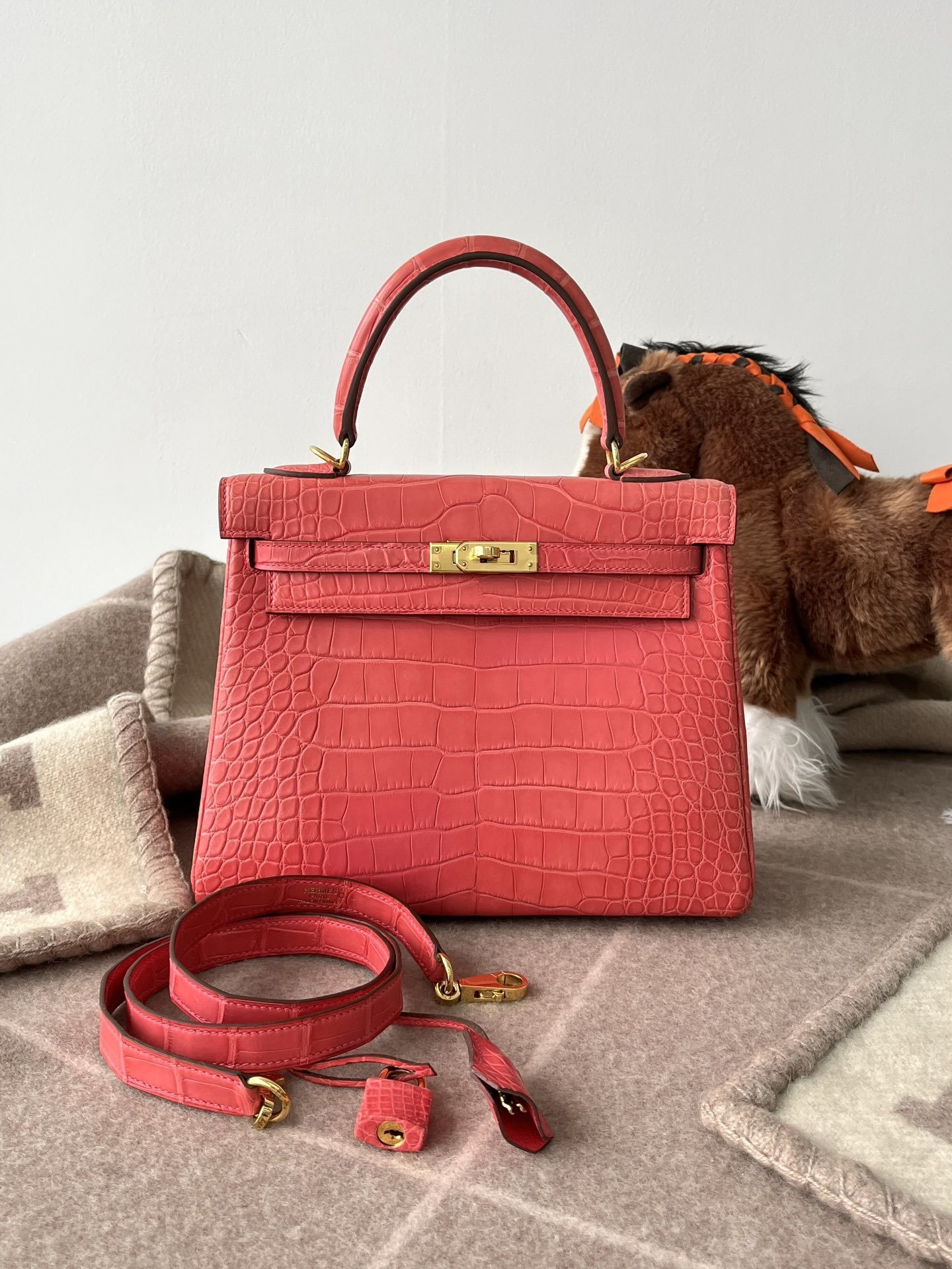 Hermes kelly 35 Handbag red