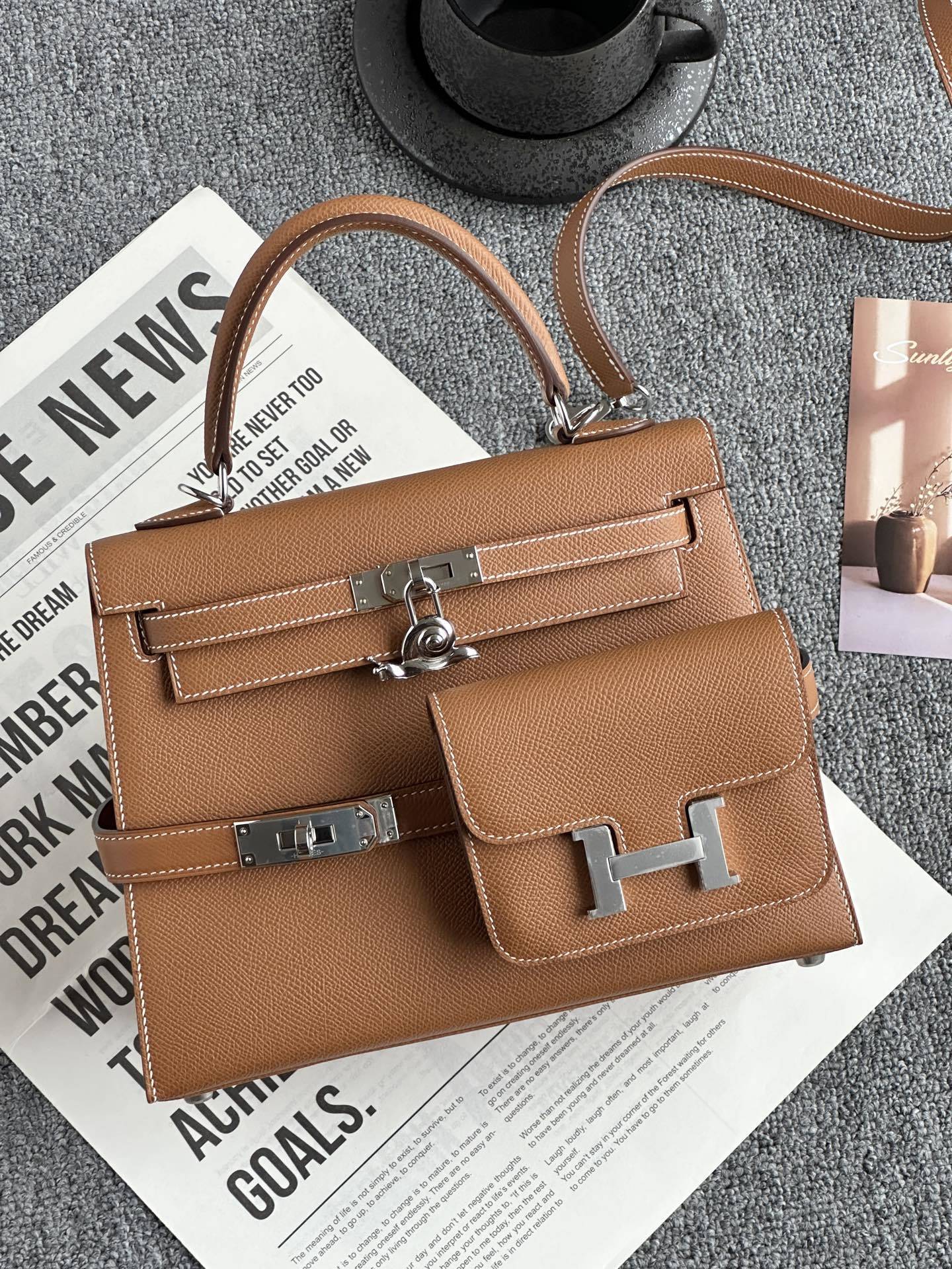 Hermès Kelly 28 Sellier two-way Tote Bag Brown