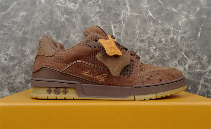 LV Trainer Sneaker brown