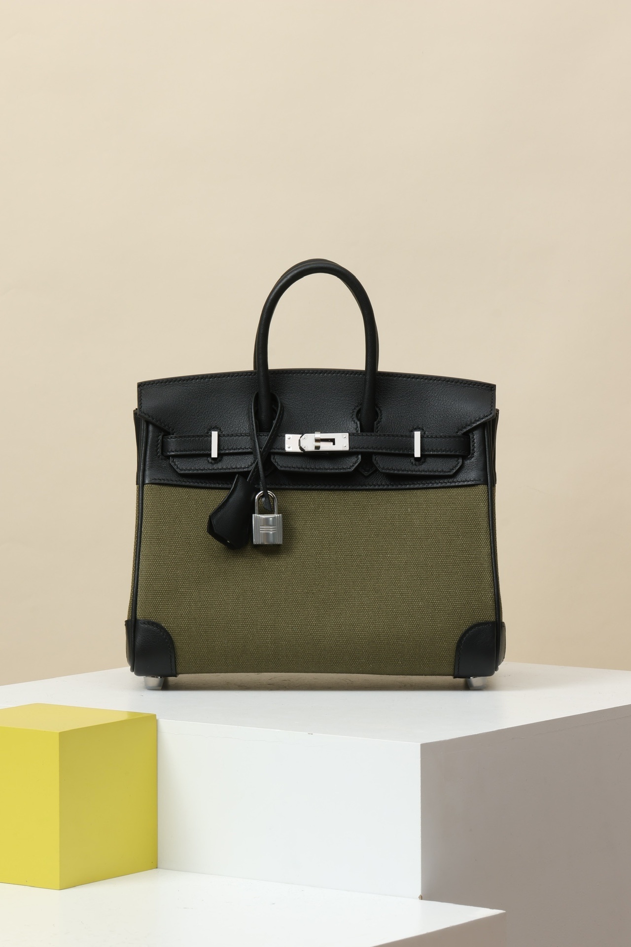 Hermes New Drag 22 Bag