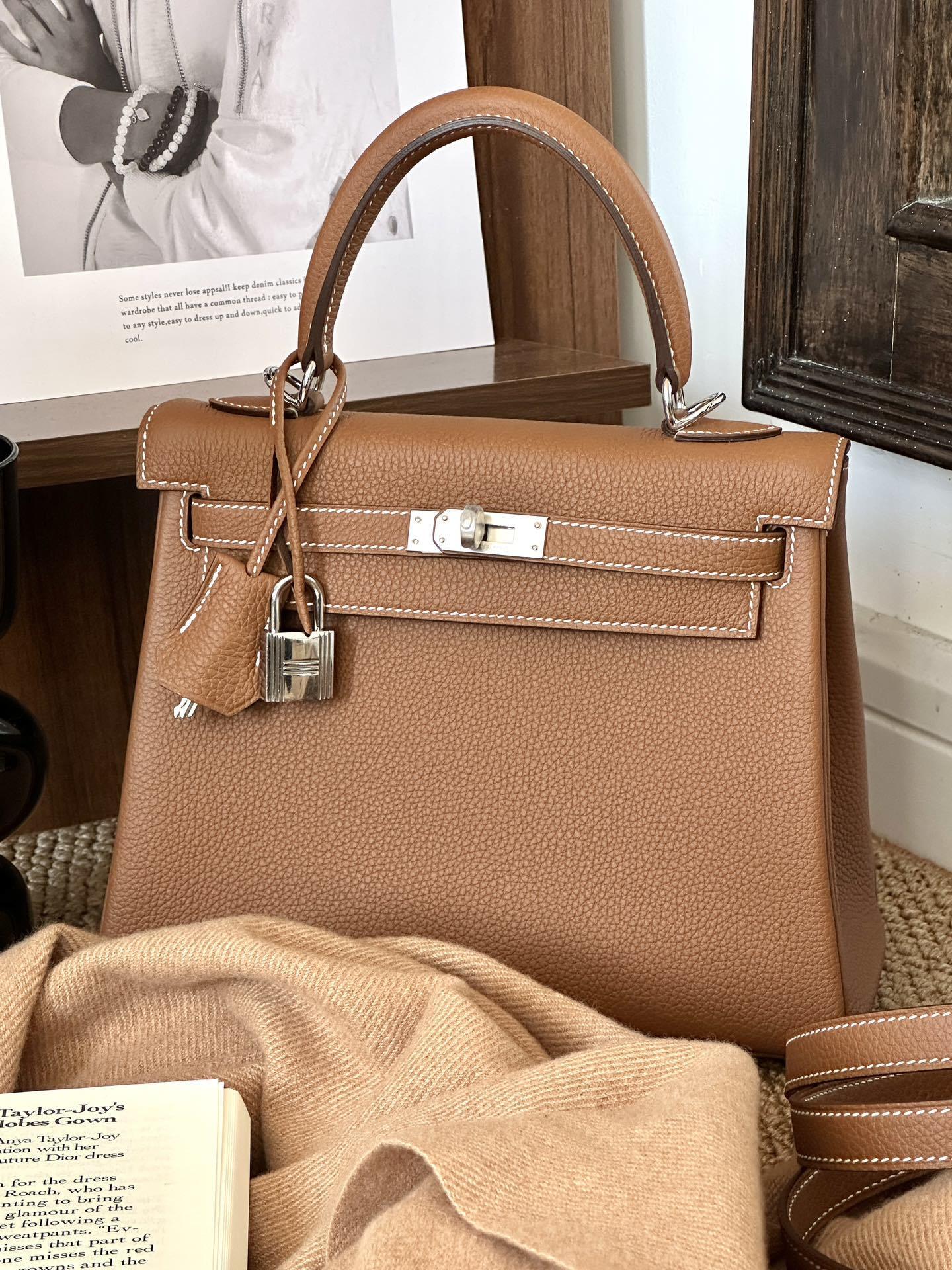 Hermes Kelly Leather Top Handle Bag brown