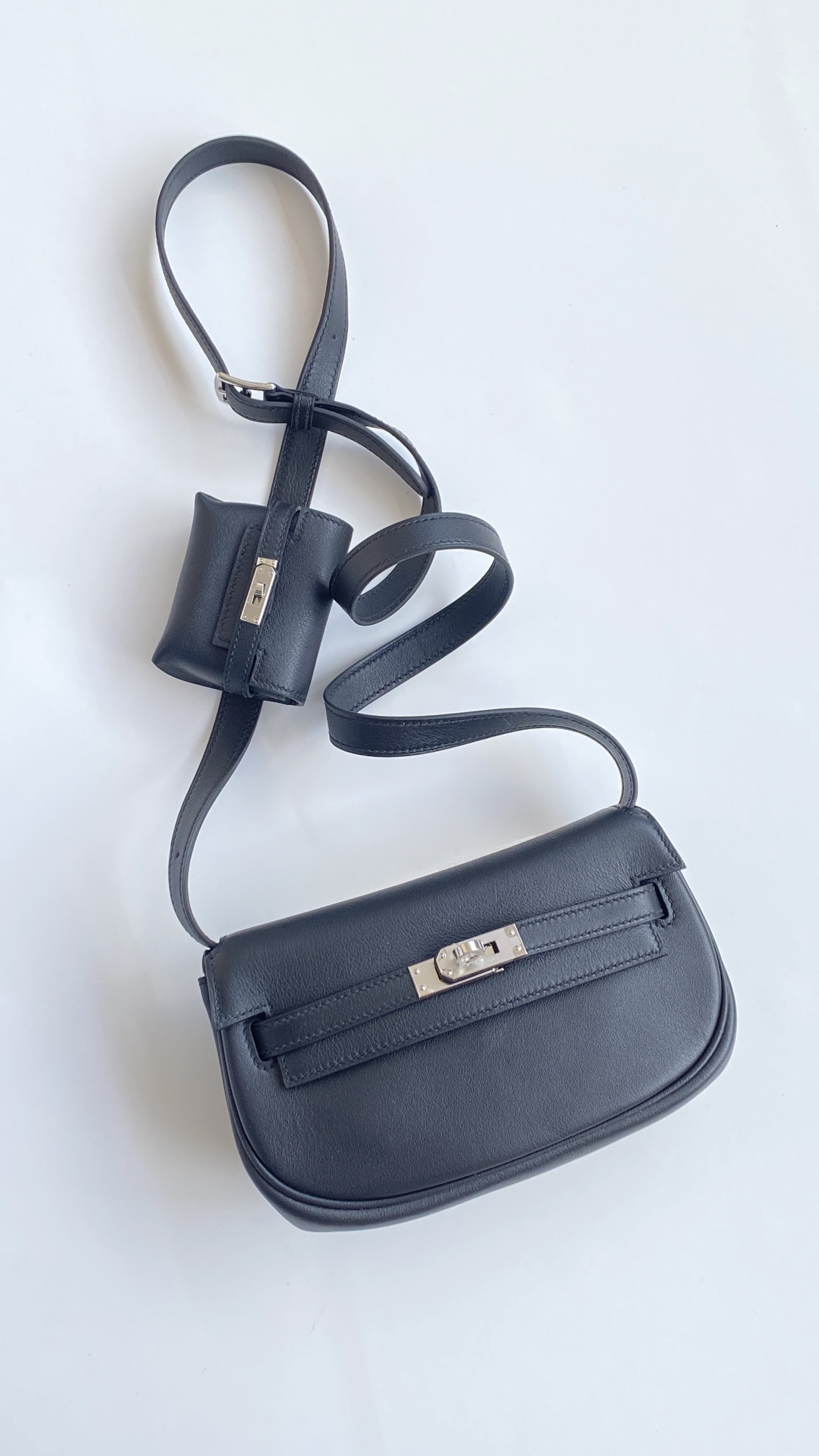 Hermes - Etoupe Swift Kelly Moove Shoulder Bag