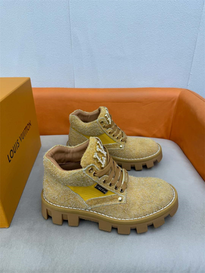 LV Oberkampf Camel Leather Couple Boots