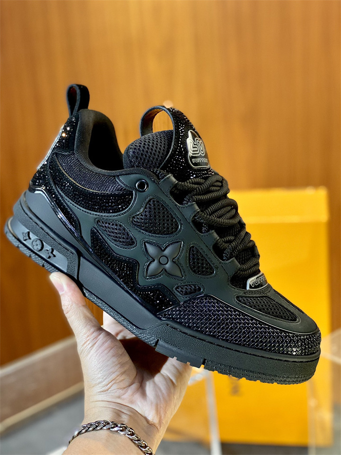 LV Trainer Sneaker black