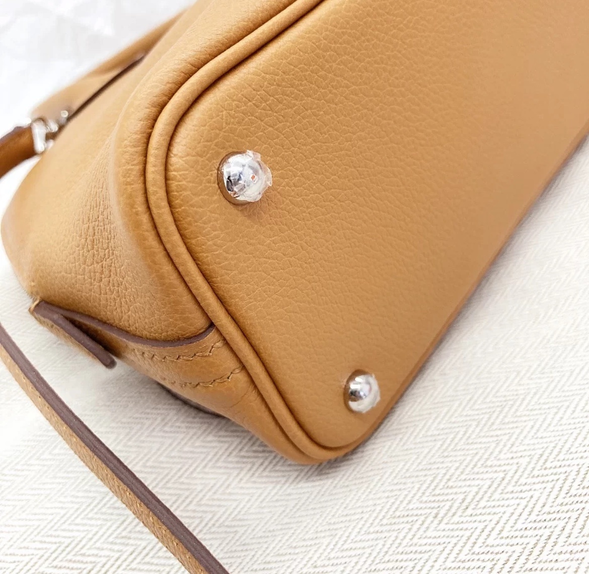 product-thumbnail