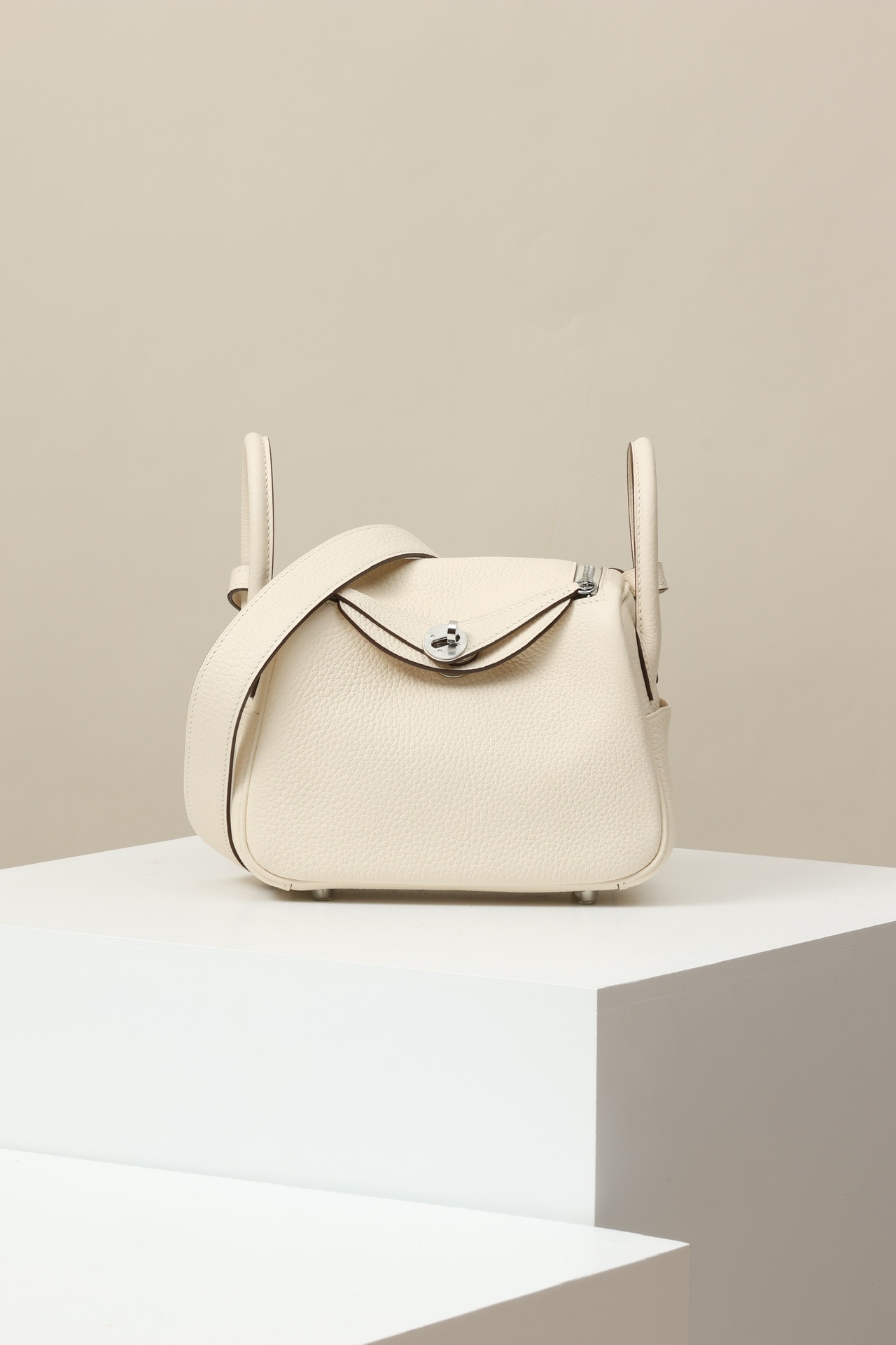 Hermes  Leather Handbag