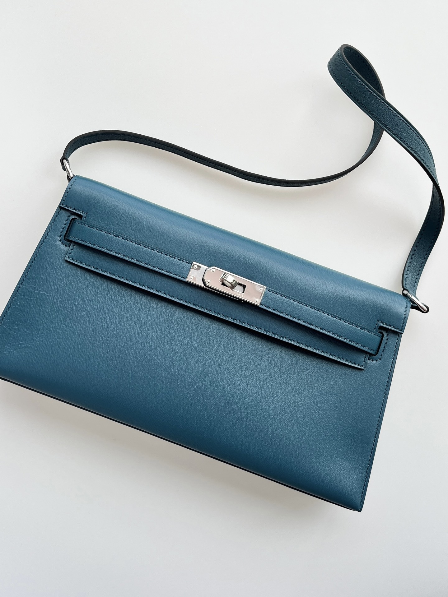 Hermes Mini Kelly 22 Pochette Bag