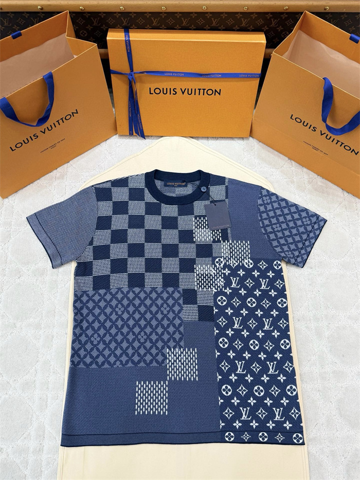 LV Graphic T-Shirt - Ready-to-Wear