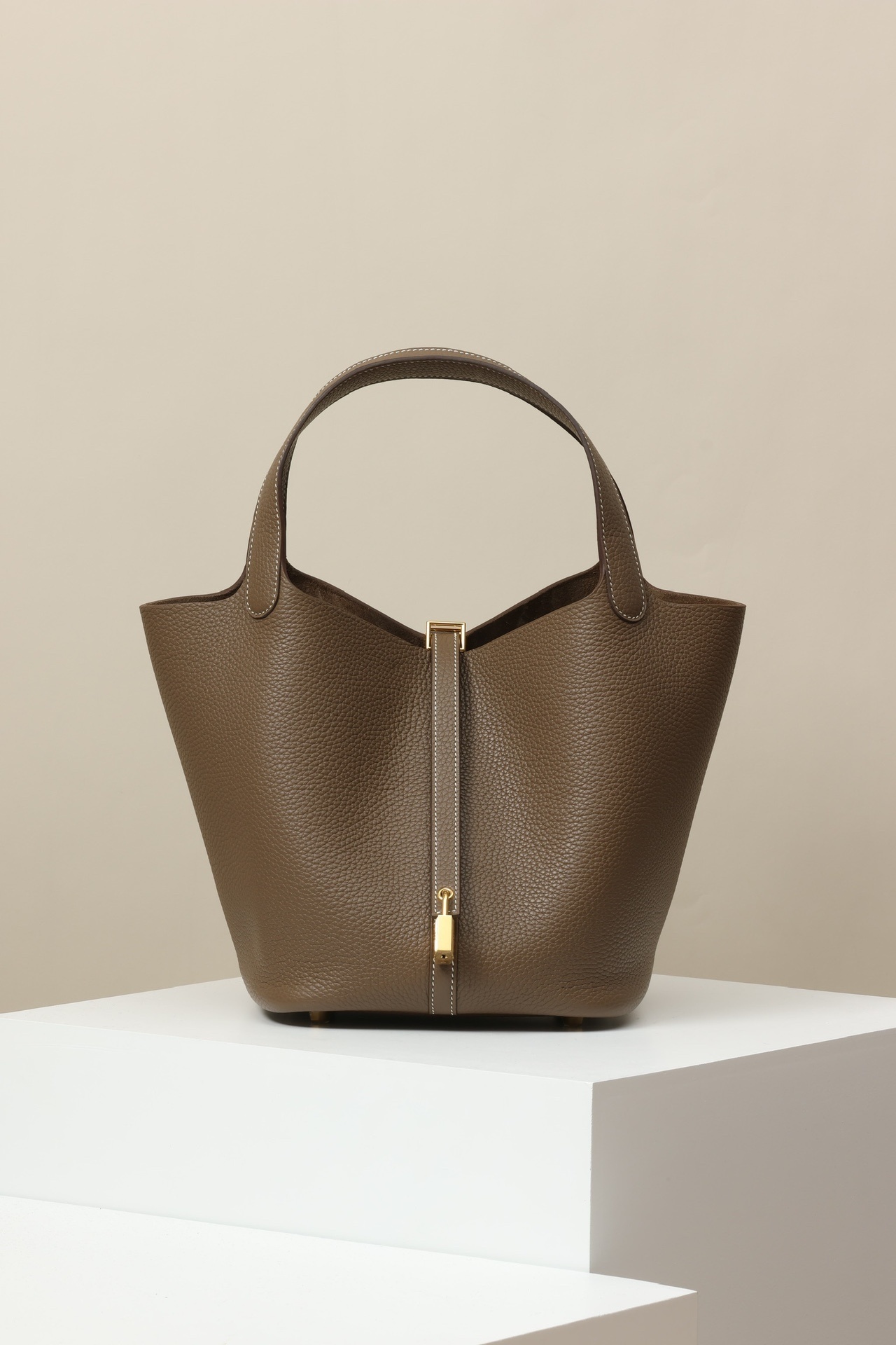 Hermes Etoupe Taurillon Clemence Leather